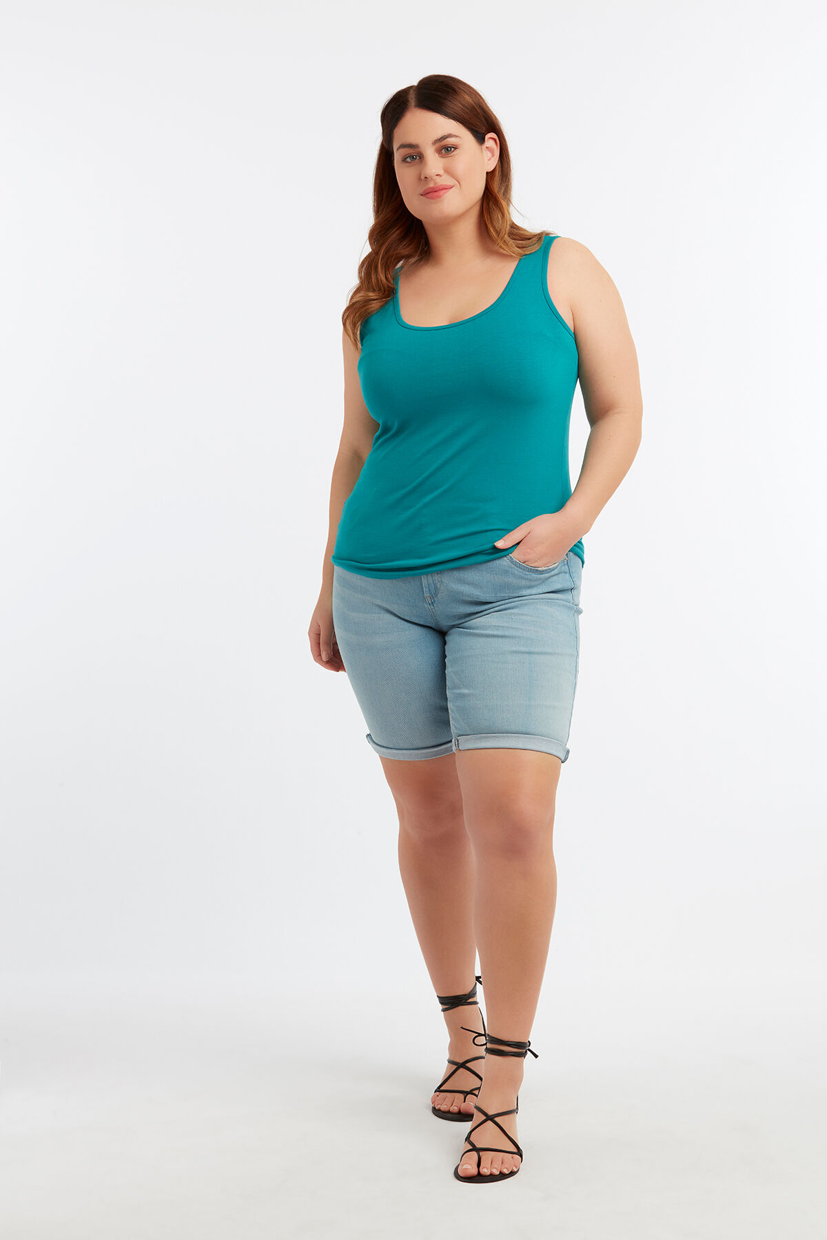 D&eacute;bardeur en coton image number 3