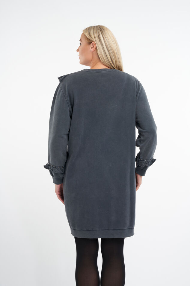 Robe pull avec clous  image number 3