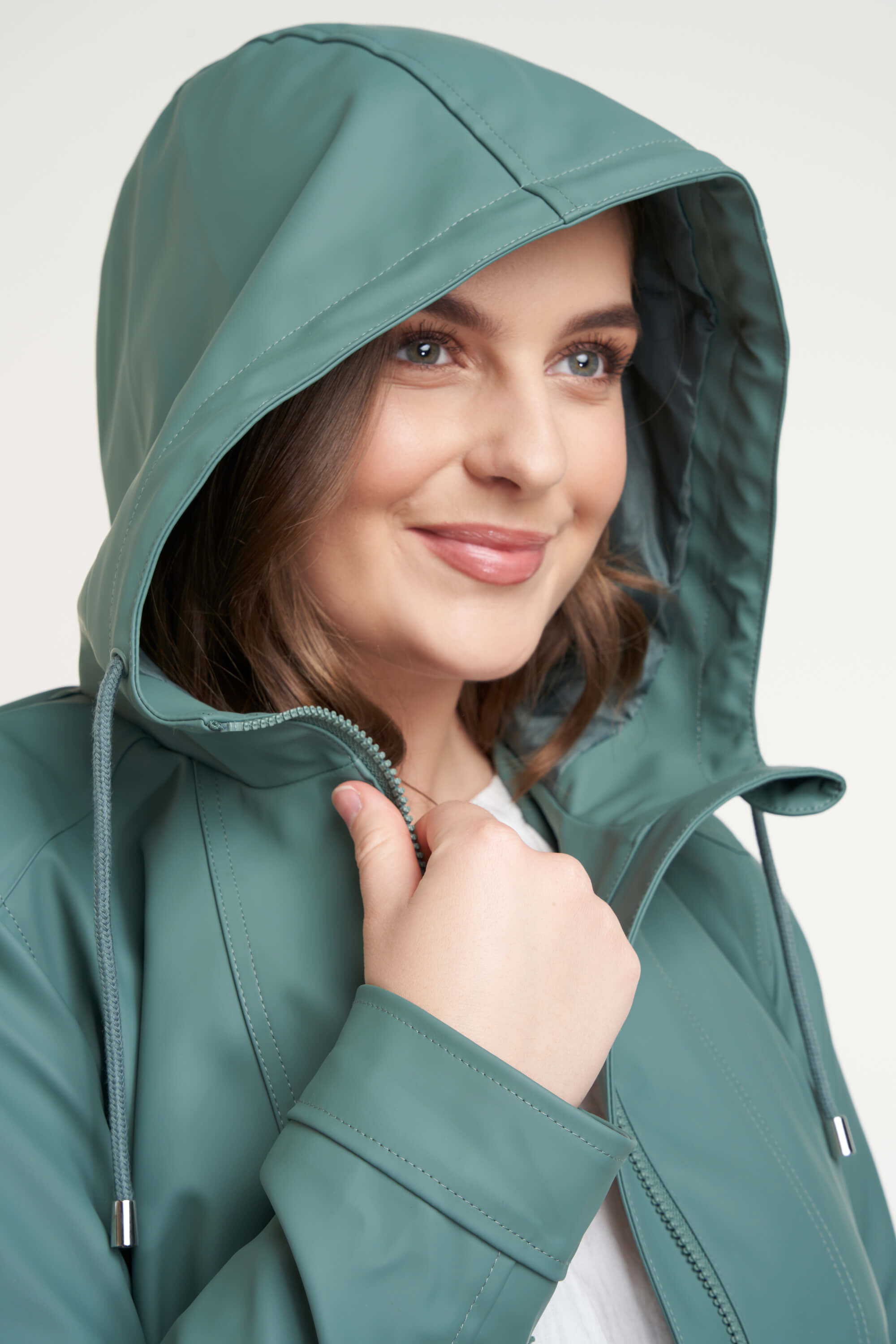 Imperm&eacute;able   image number 5