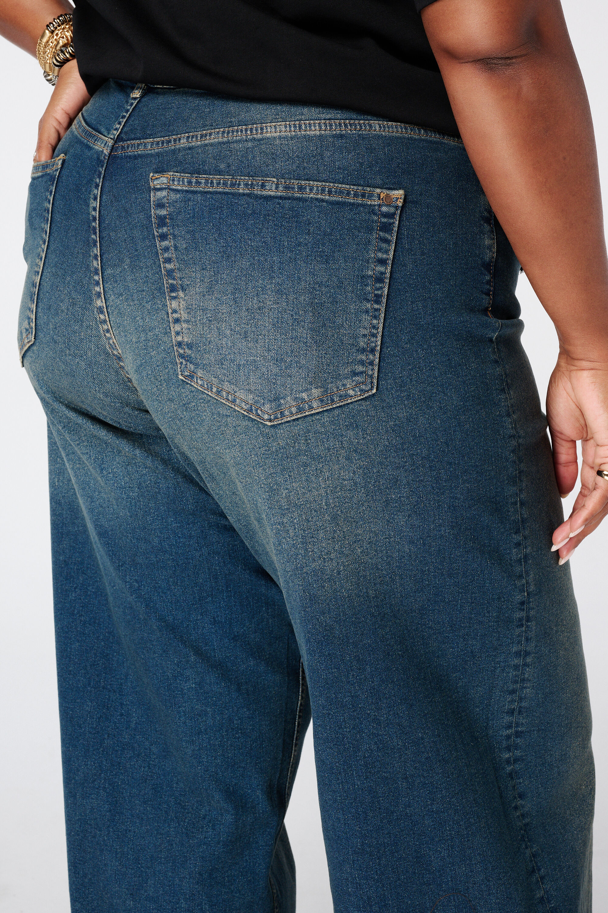 Jean wide leg image number 4