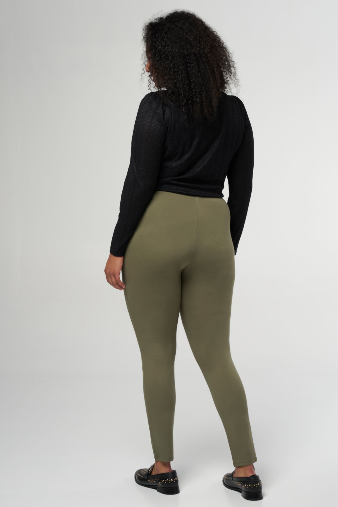 Tregging avec boutons dor&eacute;s image number 3