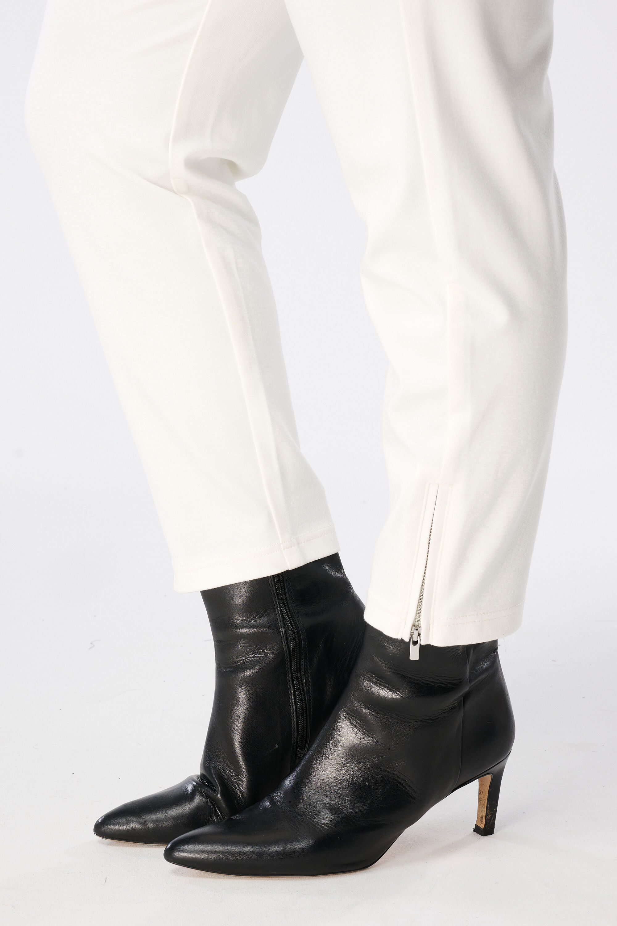Pantalon avec cordon de serrage image number 5