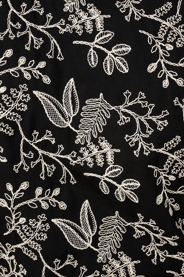 Gilet brodé image number 6