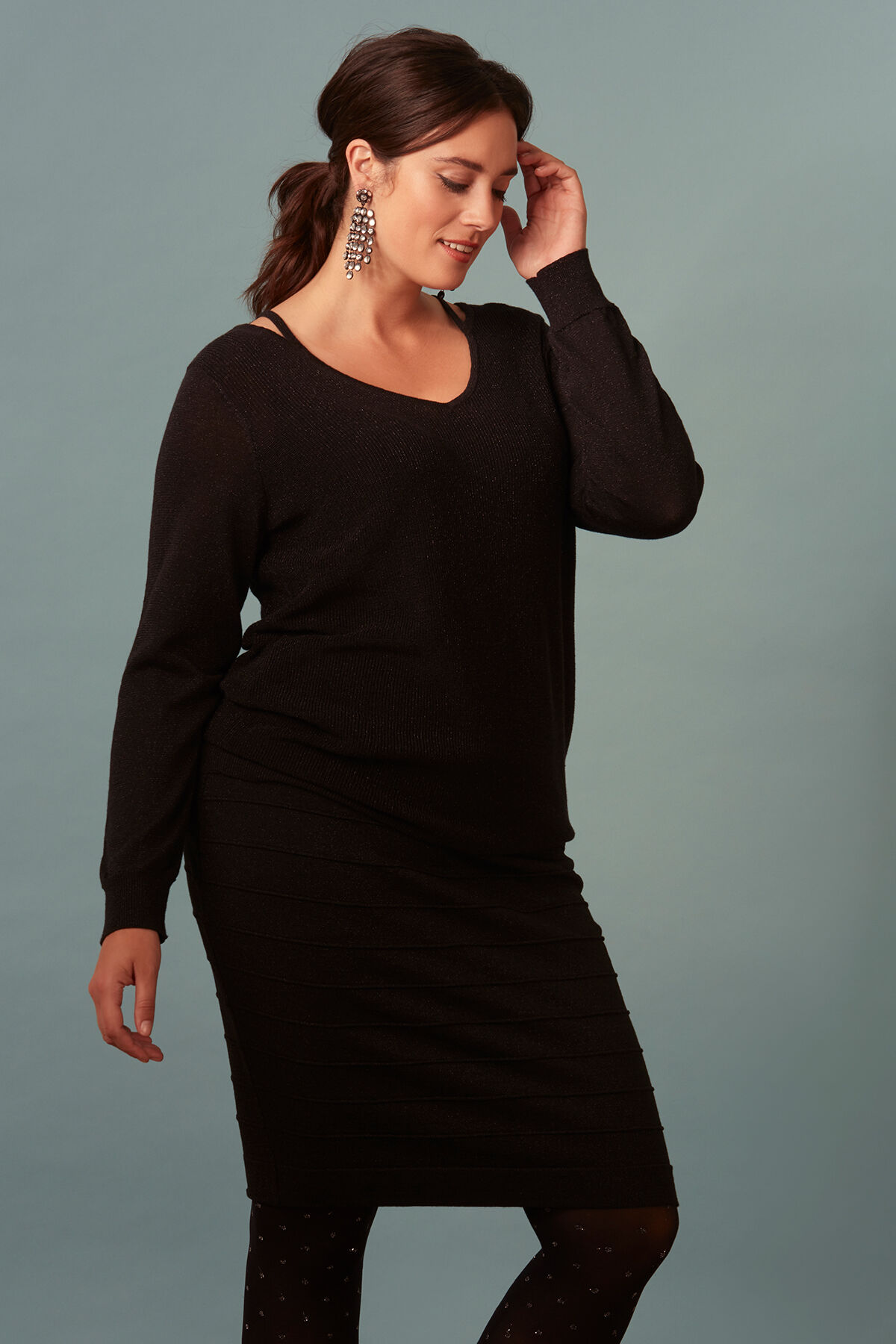 Pull-over avec d&eacute;tail ajour&eacute; image number 4