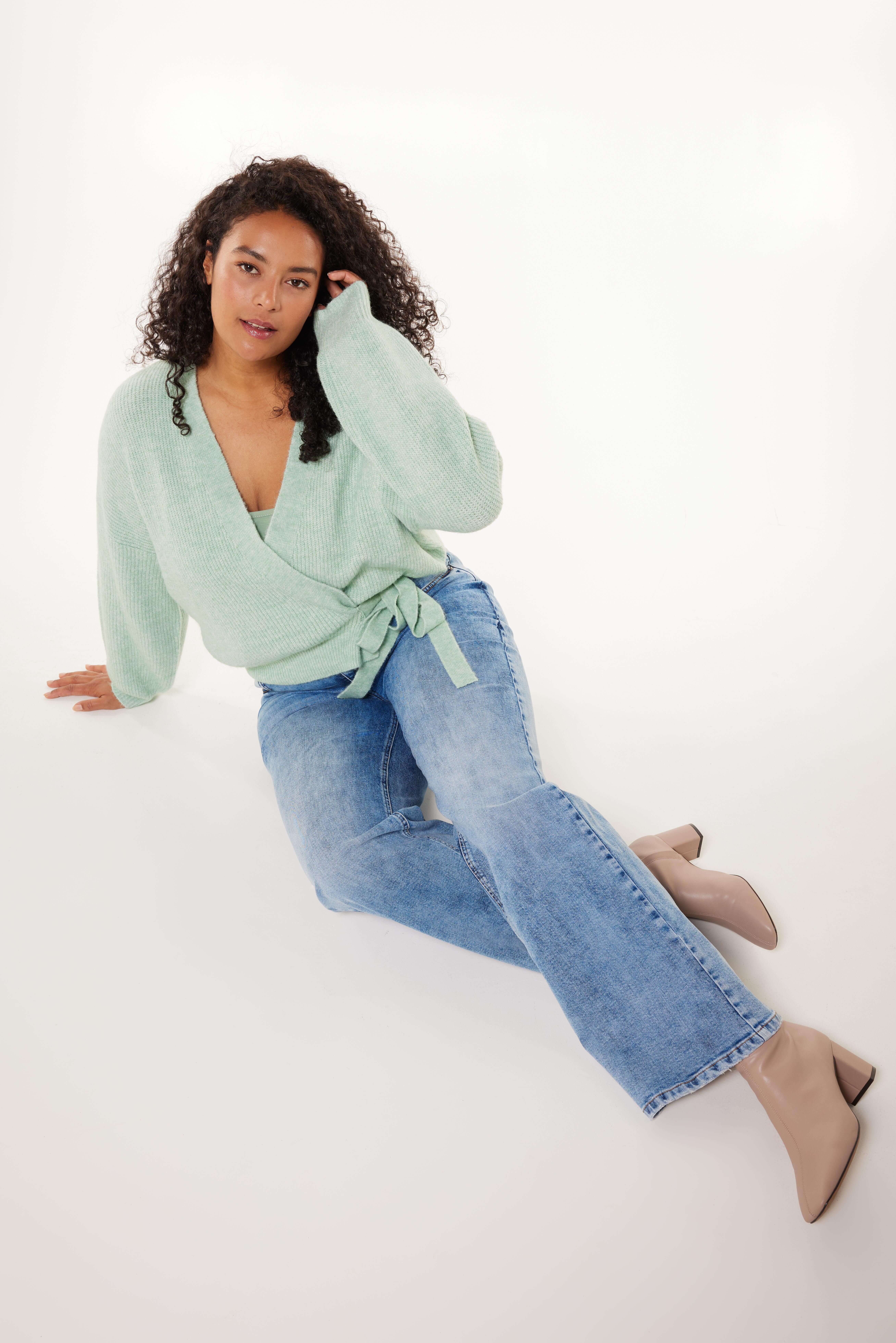 Gilet portefeuille en mailles  image number 5