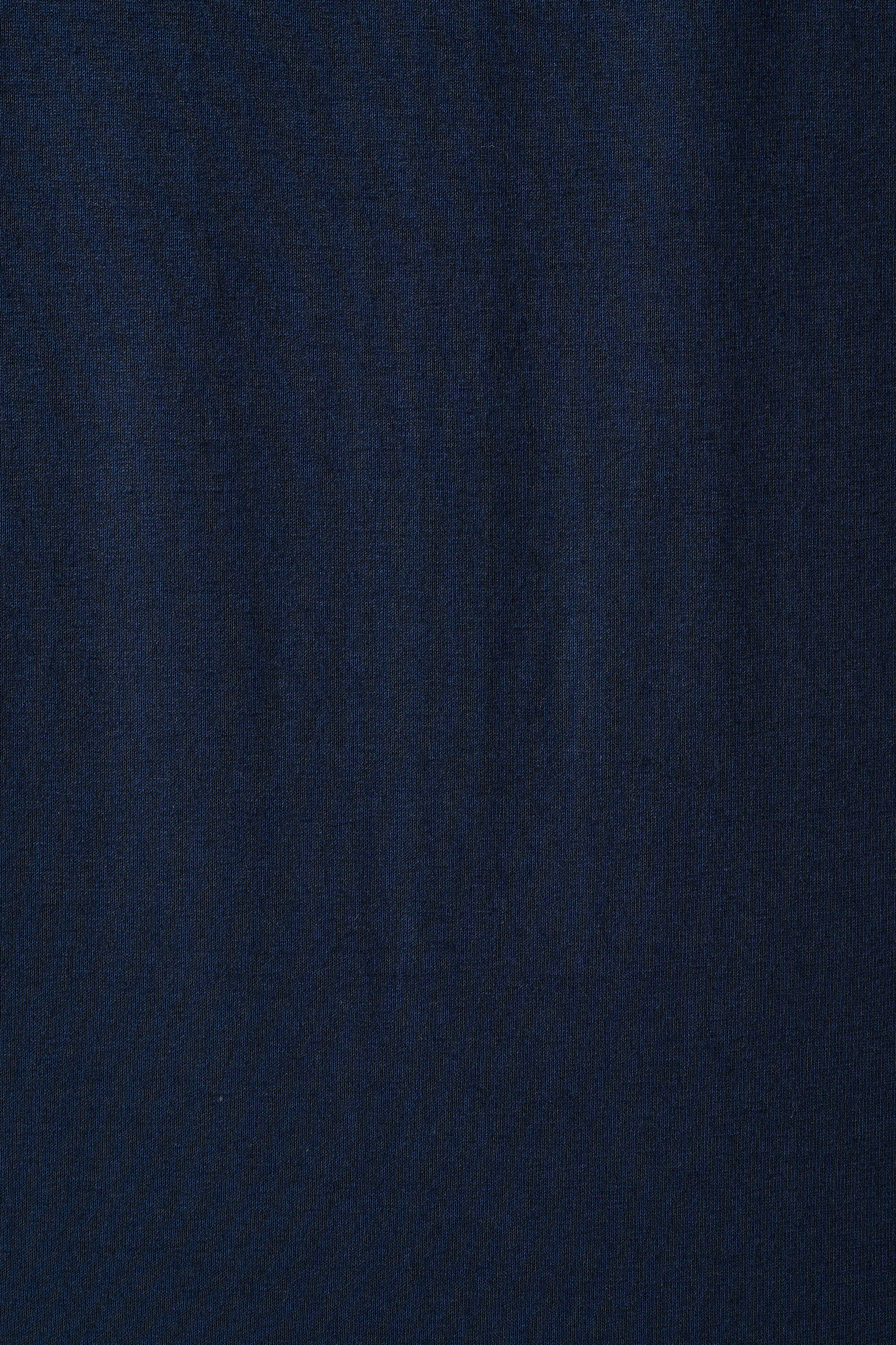 T-shirt &agrave; col en V image number 4