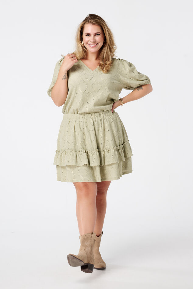 Top à effet brodé image number 3