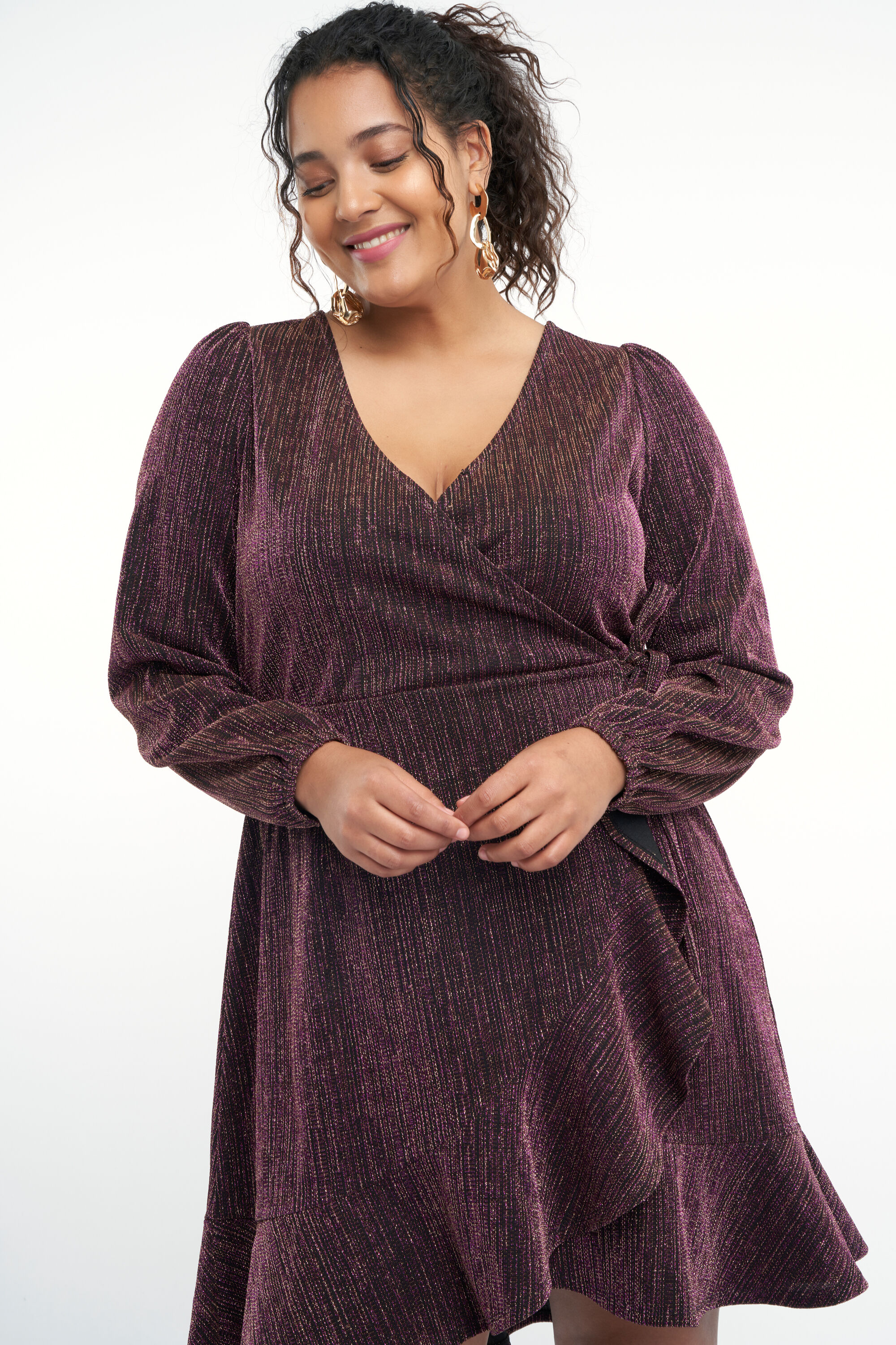 Robe portefeuille &agrave; paillettes image number 7