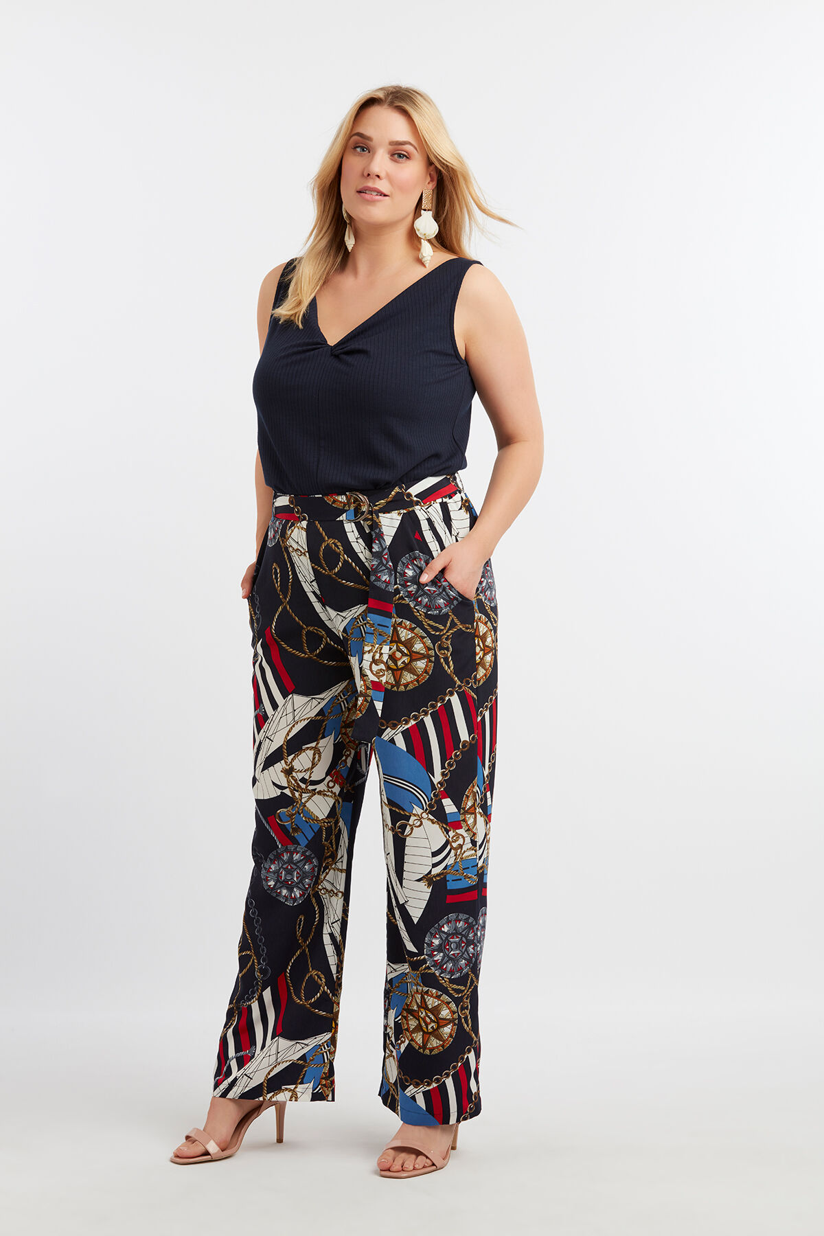 Body avec noeud image number 3