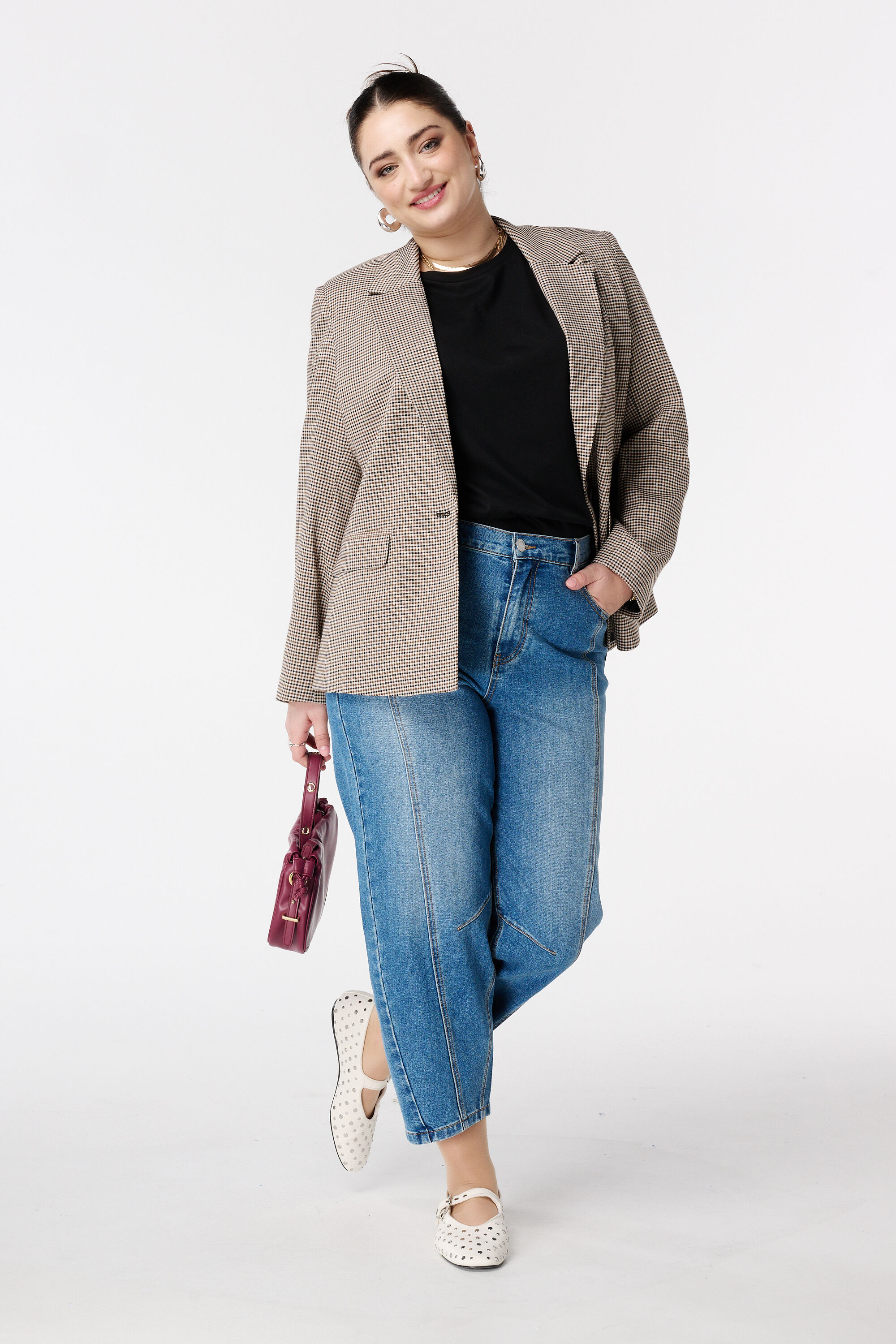 Jean ballon avec coutures d&eacute;coratives