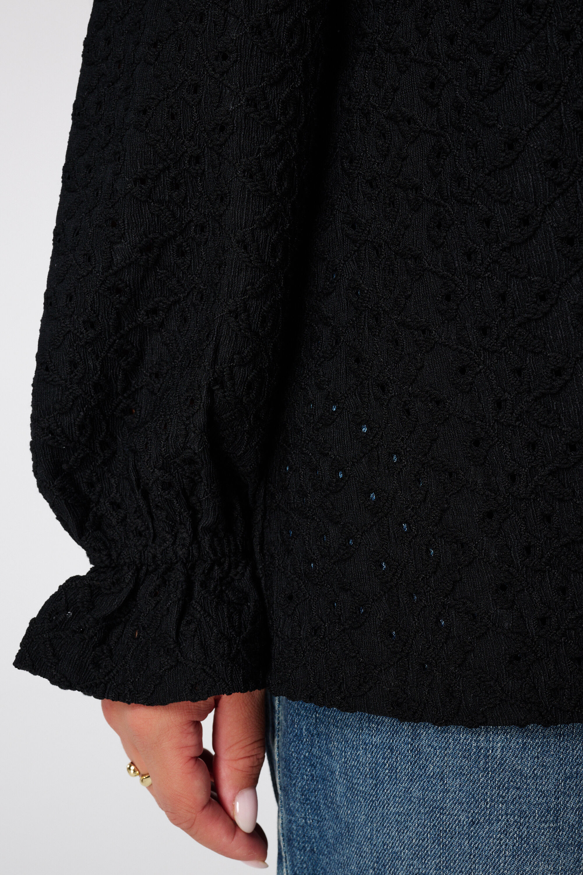 Haut avec broderie image number 6