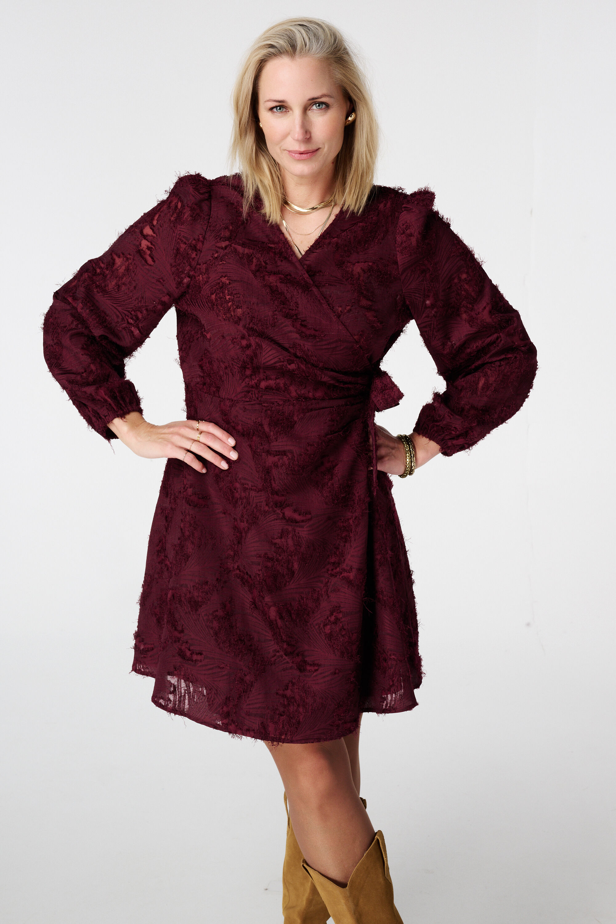 Robe &agrave; effet portefeuille et dentelle structur&eacute;e image number 5