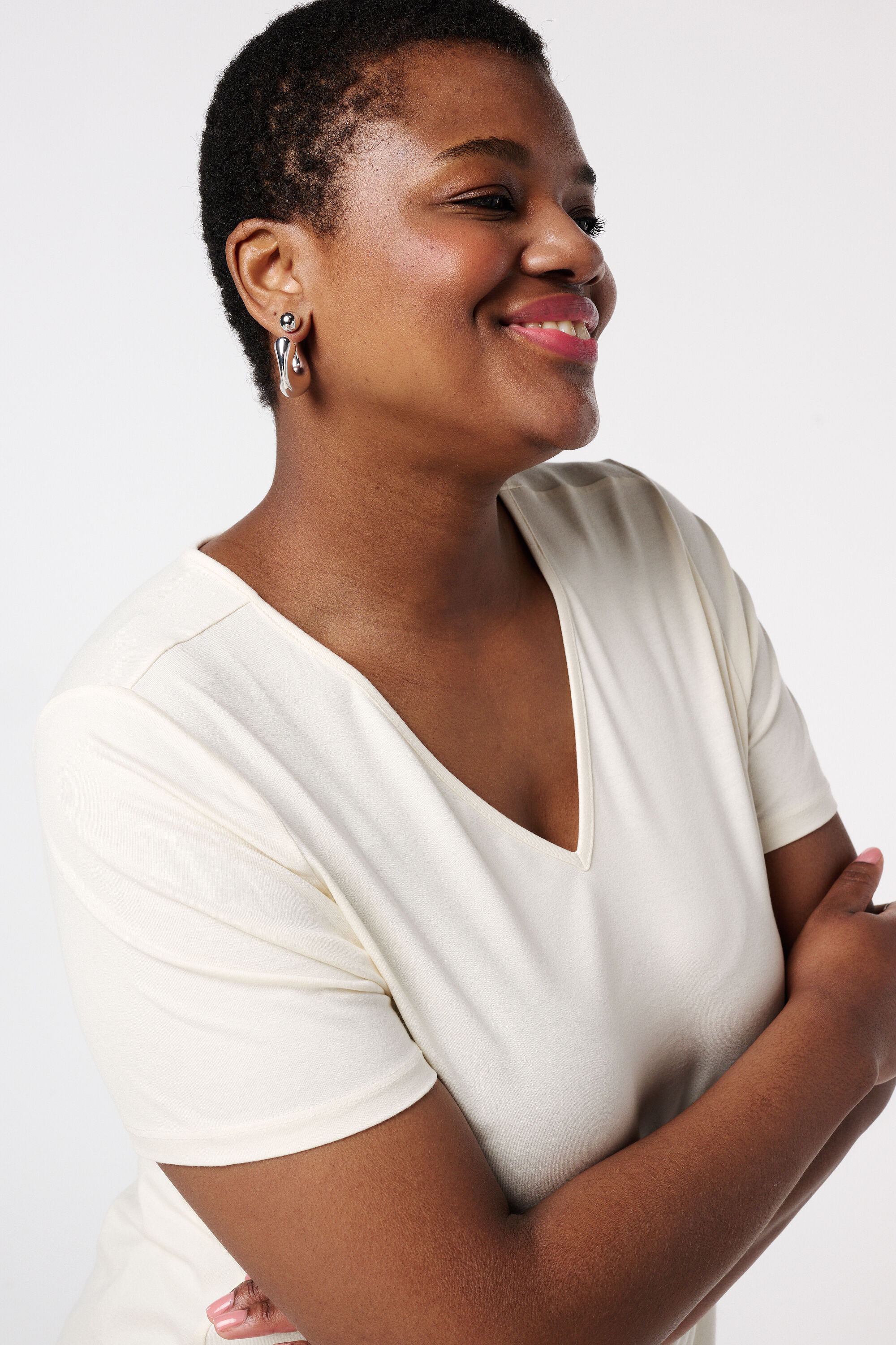 T-shirt &agrave; col en V image number 4