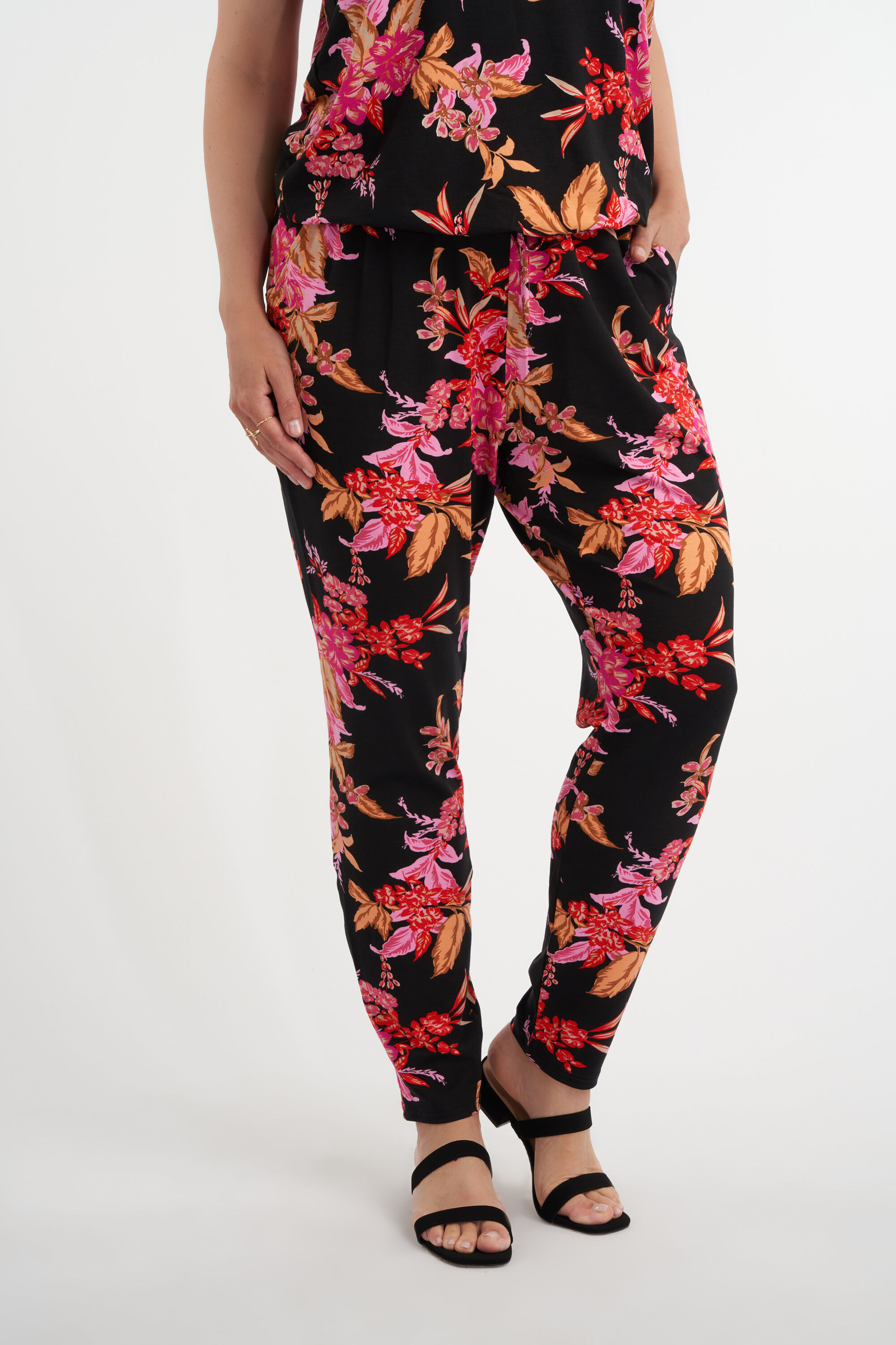 Pantalon ample  image number 5