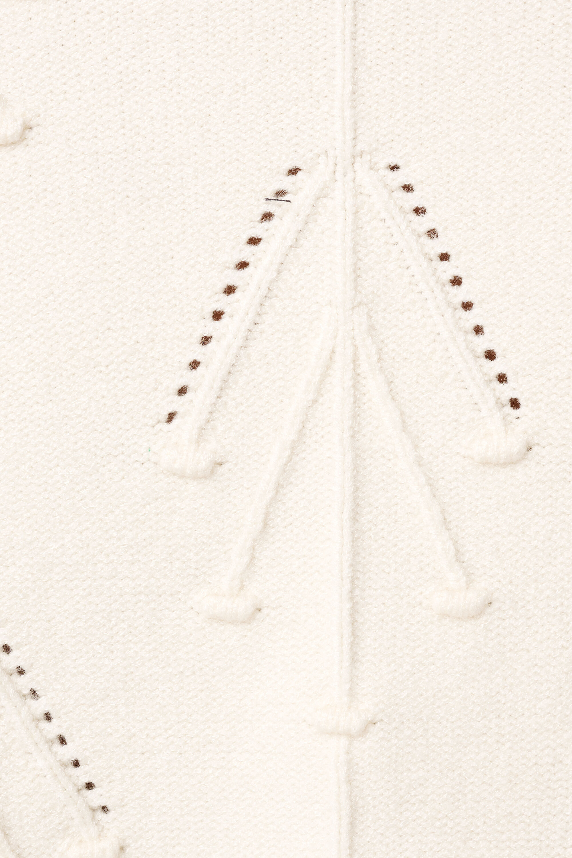 Pull avec imprim&eacute; brod&eacute; image number 6