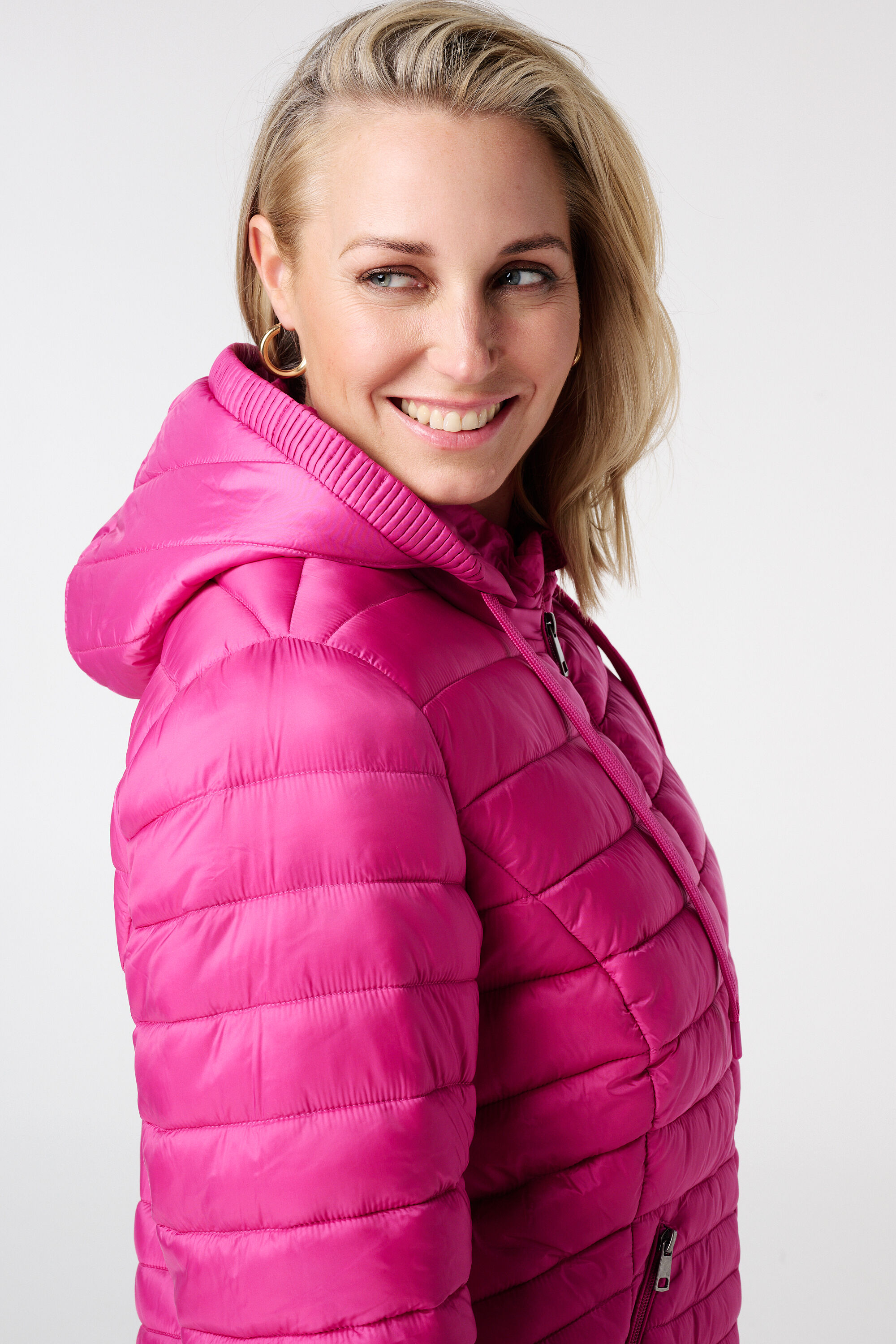 Veste l&eacute;g&egrave;rement matelass&eacute;e image number 4