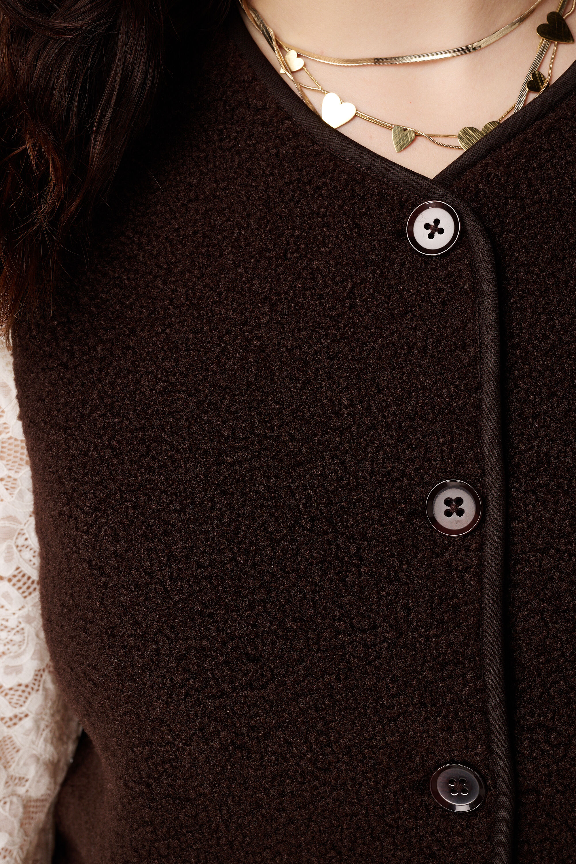 Gilet teddy avec fermeture boutonn&eacute;e image number 6