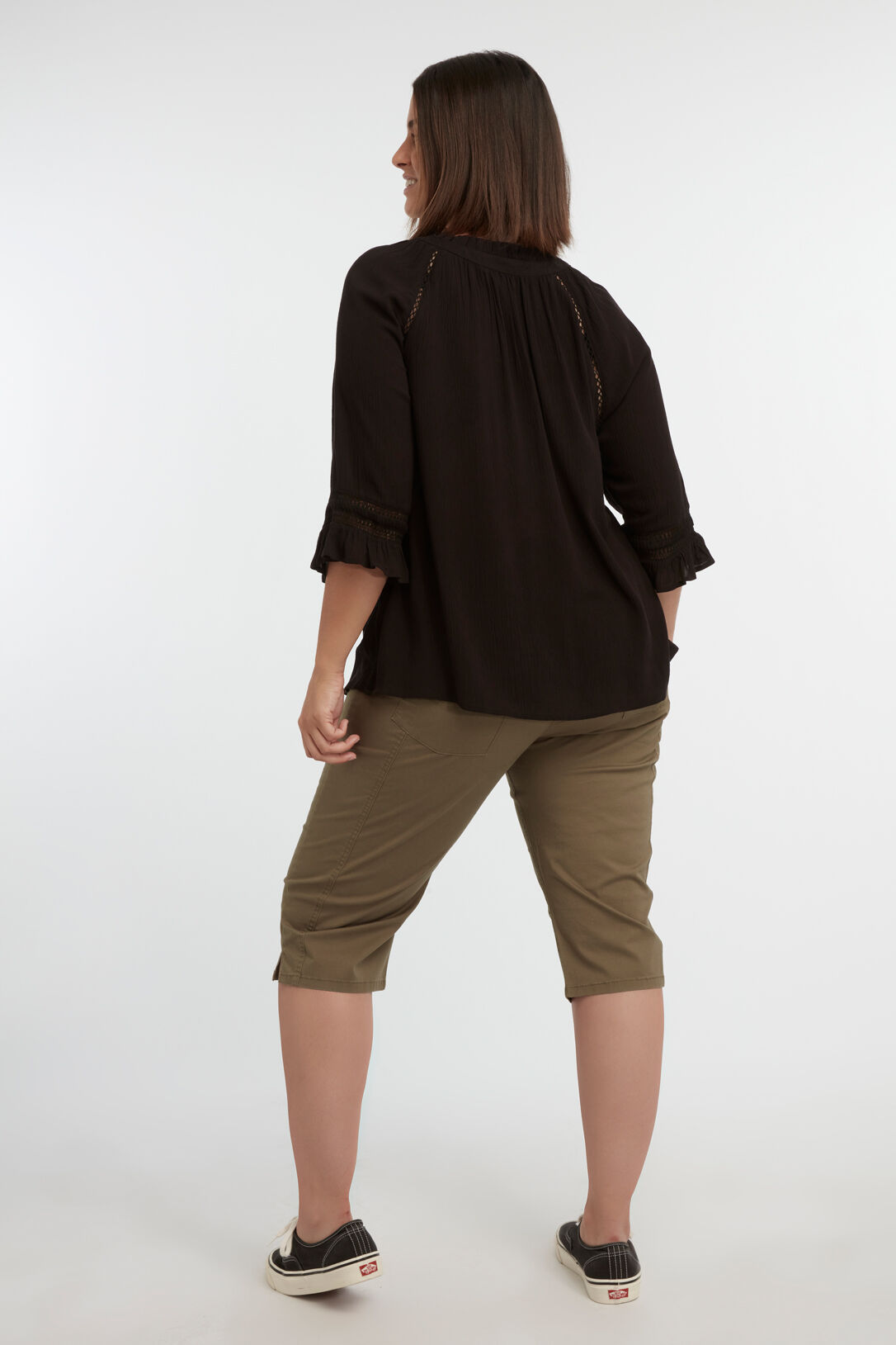 Chemisier avec d&eacute;tails ajour&eacute;s image number 4