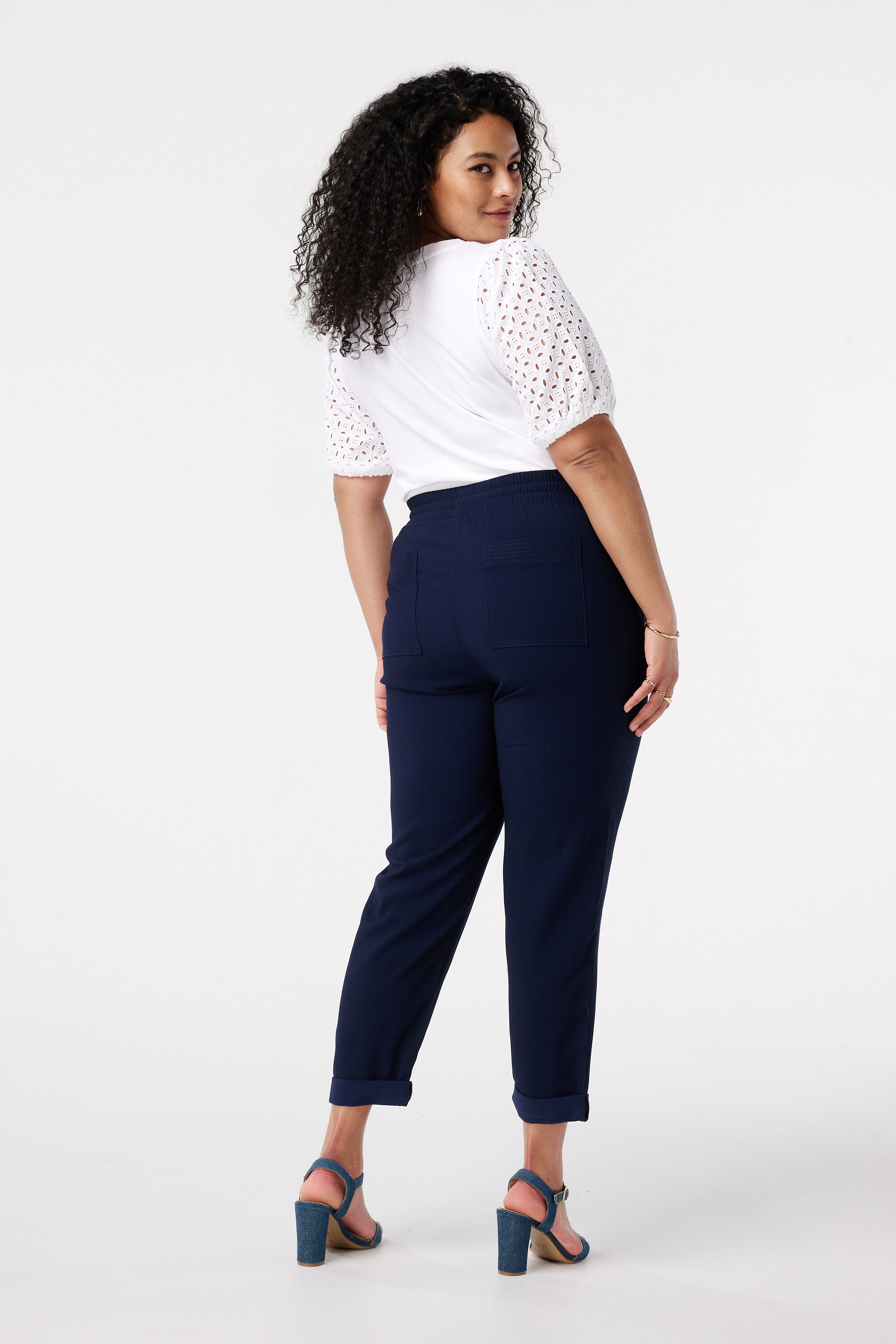 Pantalon avec taille &eacute;lastique image number 3