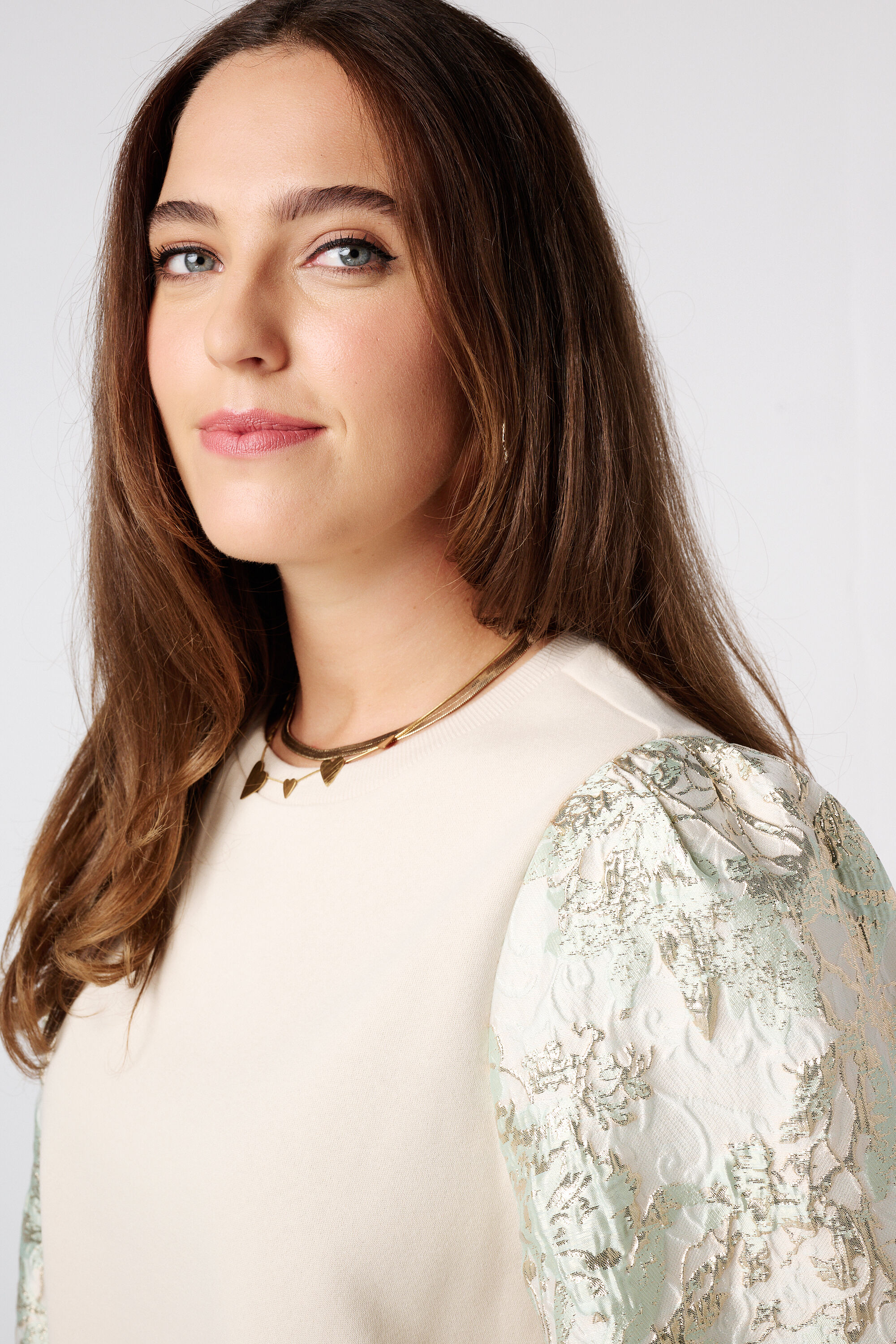 Sweat-shirt avec imprim&eacute; sur les manches image number 4