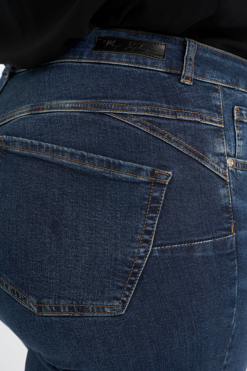 Jean LIFTS Magic Simplicity image number 6