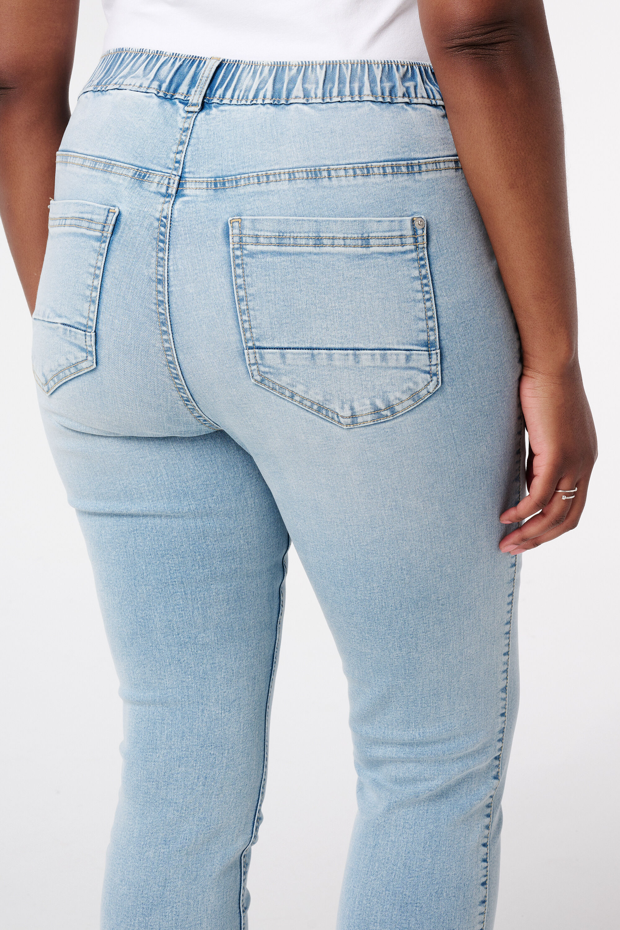 Tregging 3/4 image number 4