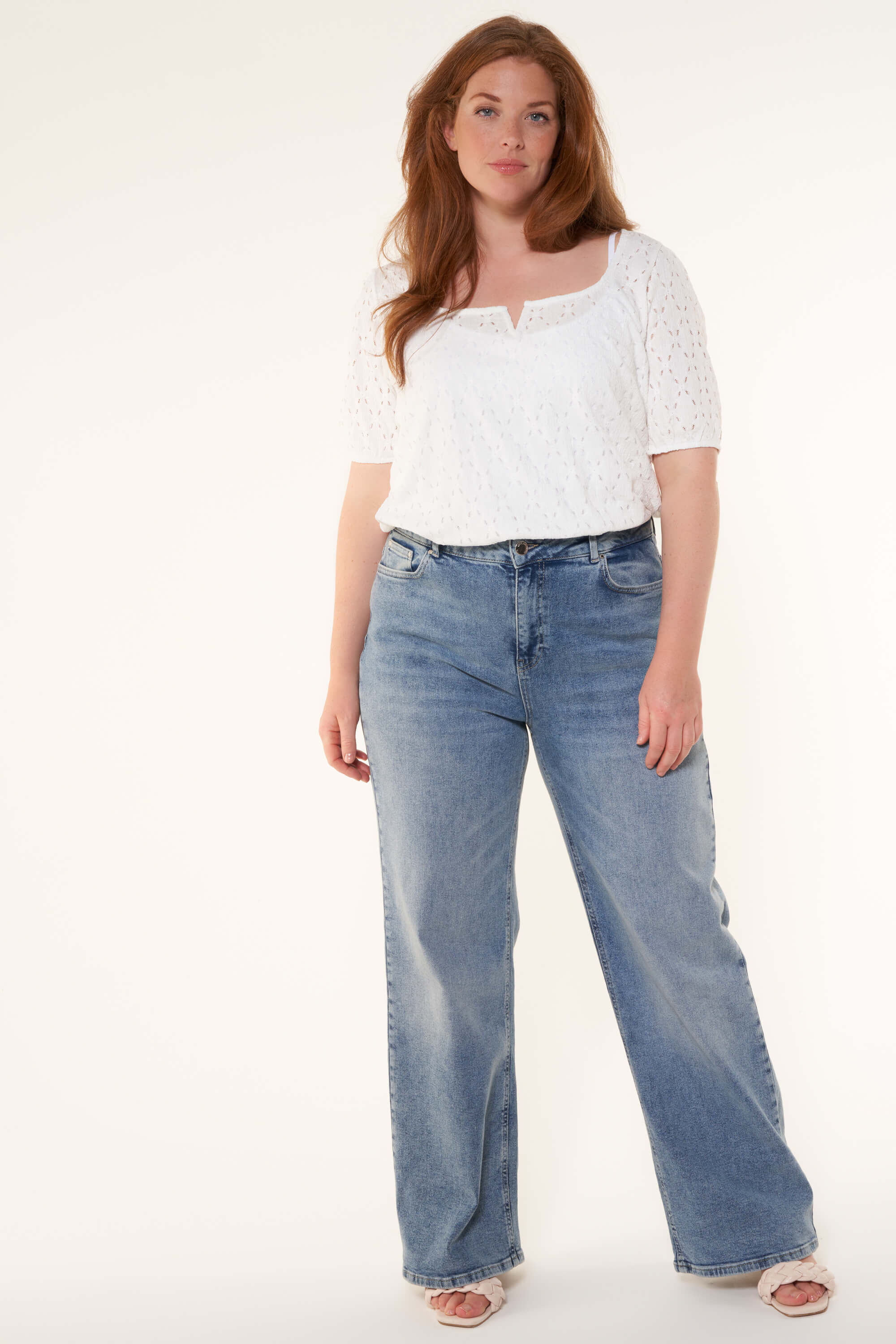 Jean &agrave; jambes amples image number 6