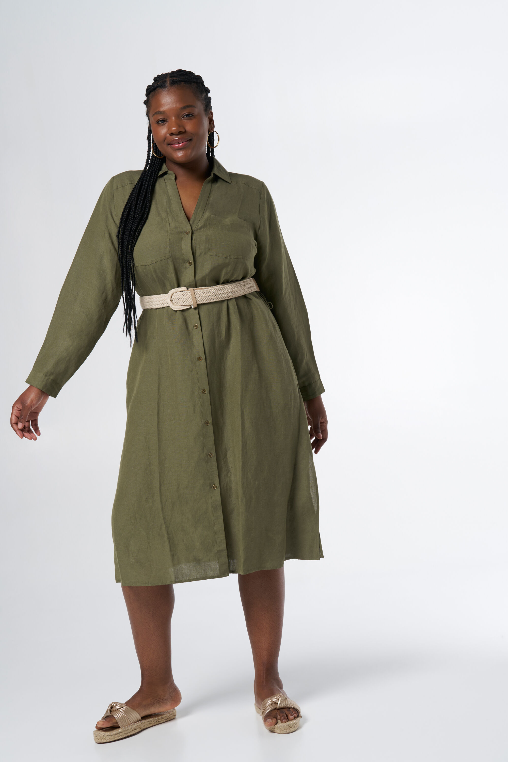 Robe midi en lin avec ceinture image number 6