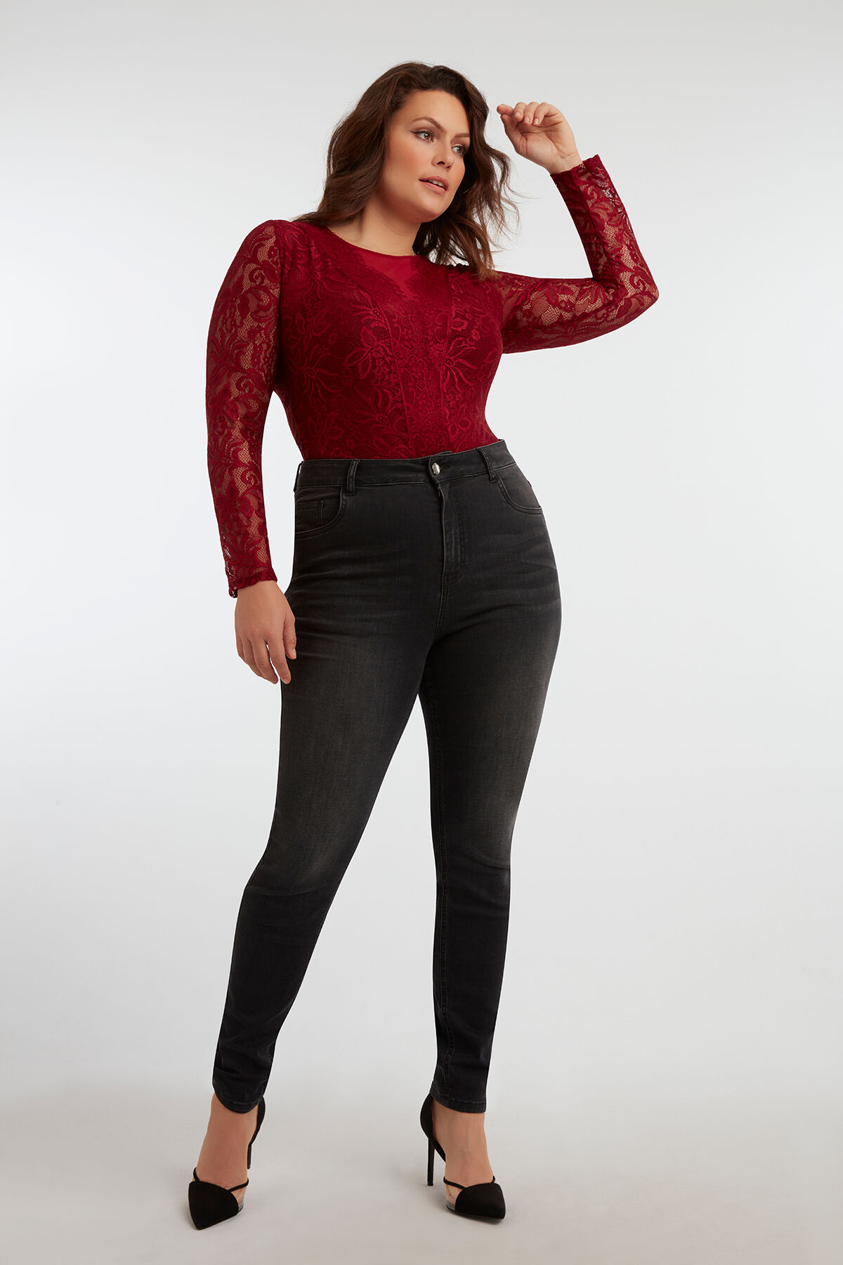 Body en dentelle image number 4