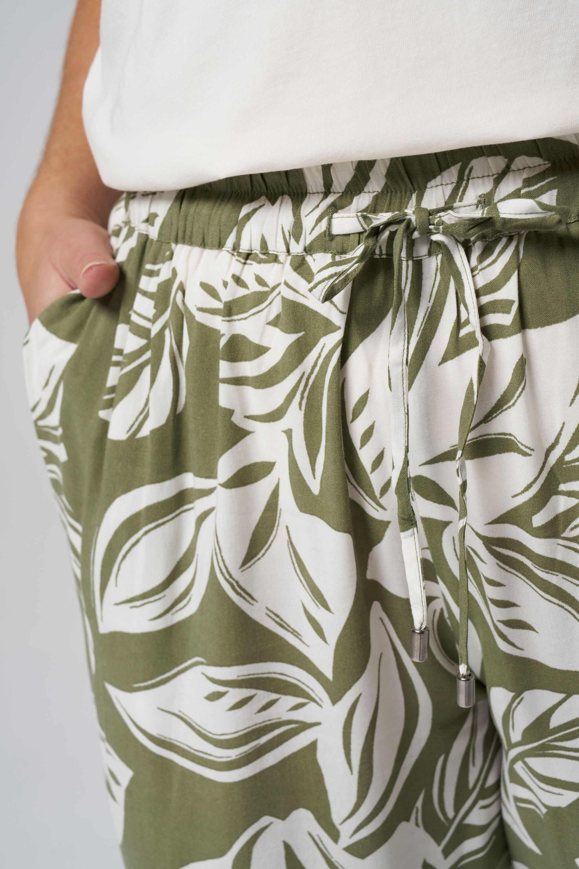 Pantalon &agrave; imprim&eacute; image number 4