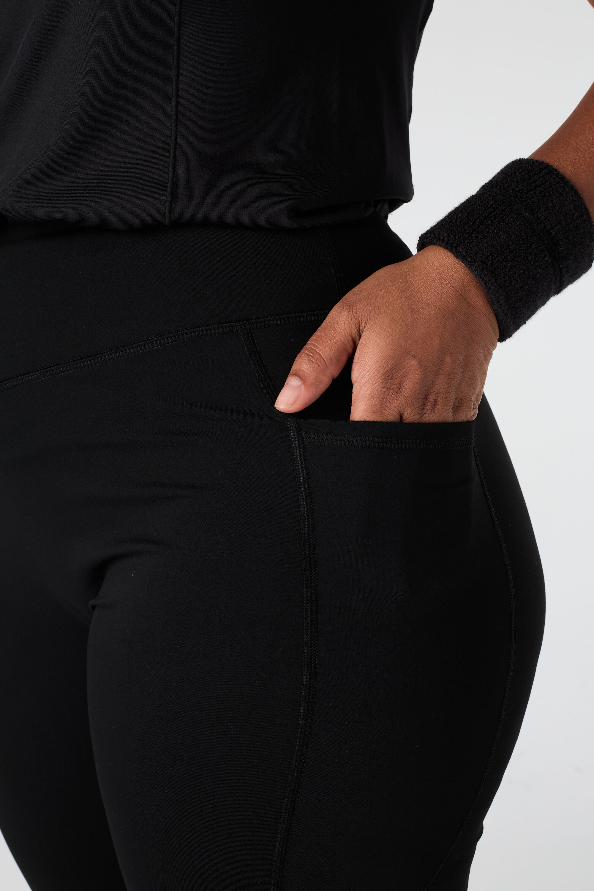 Legging de sport avec poches lat&eacute;rales image number 5