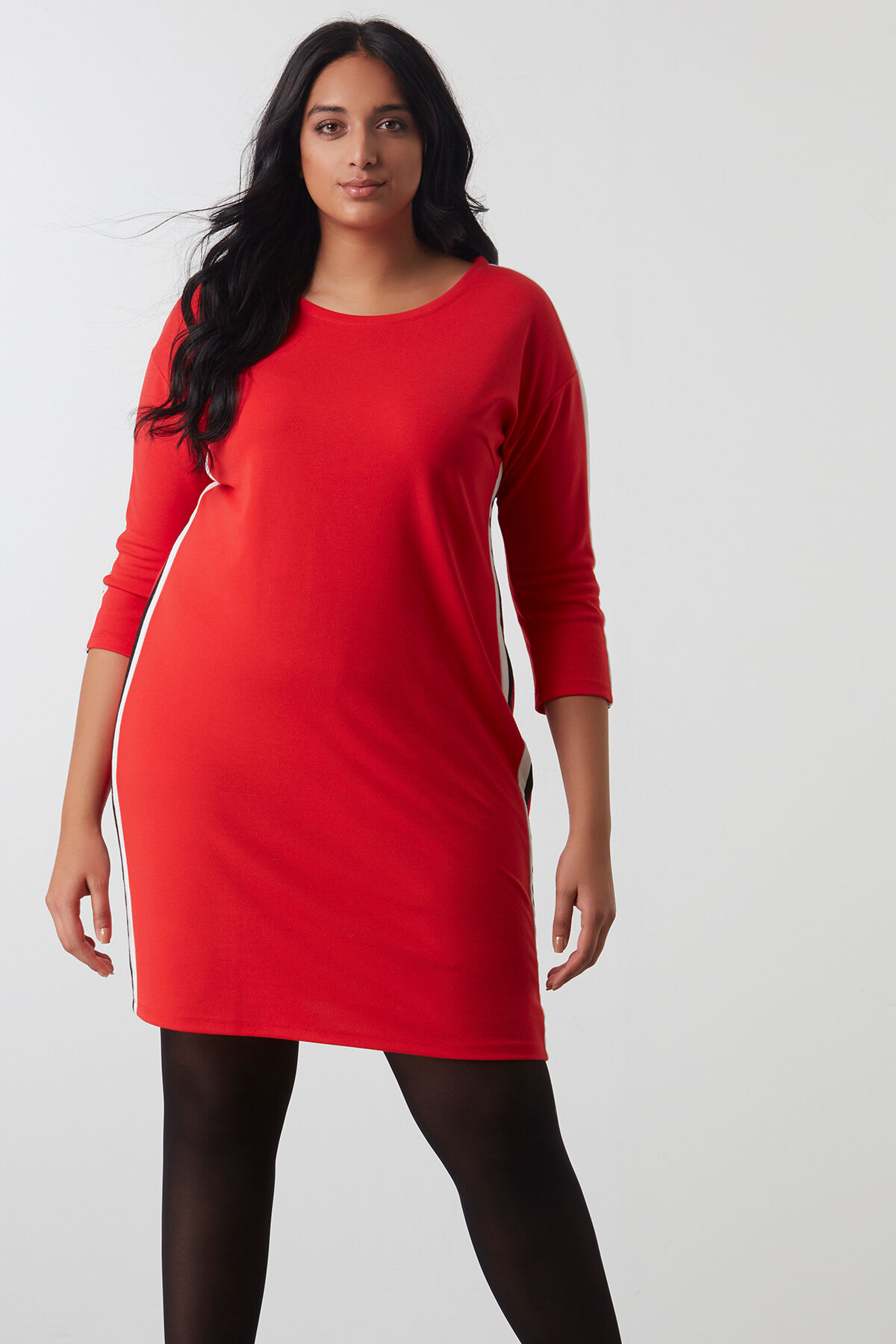 Robe t-shirt image number 3