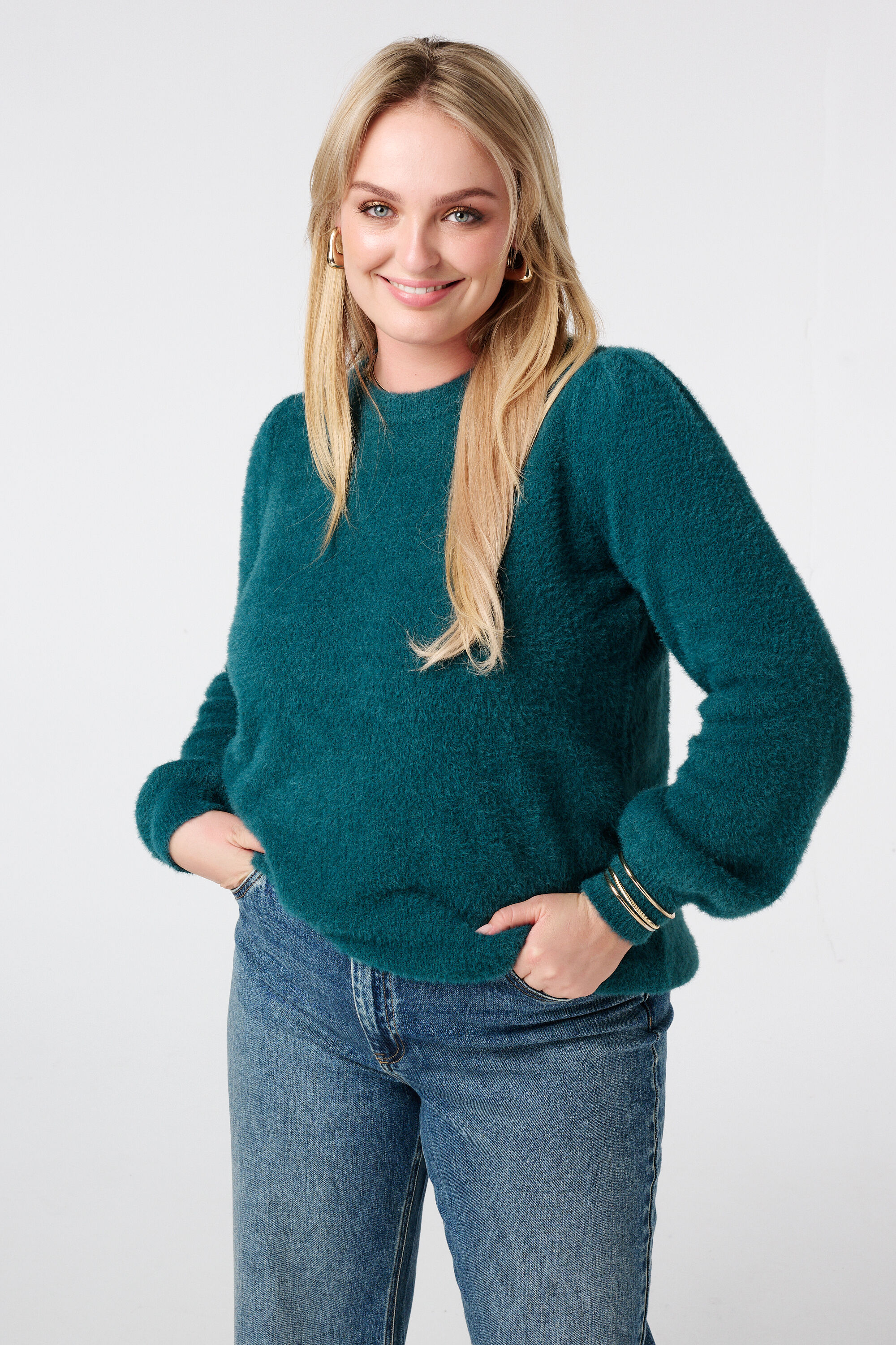 Pull tricot&eacute; en fil doux