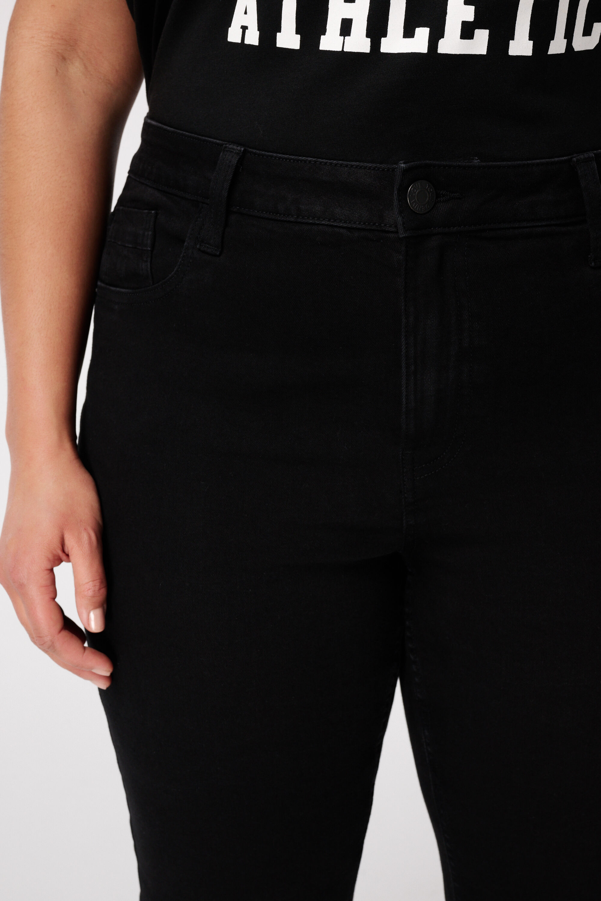 Jean straight leg LILY longueur 30 image number 4