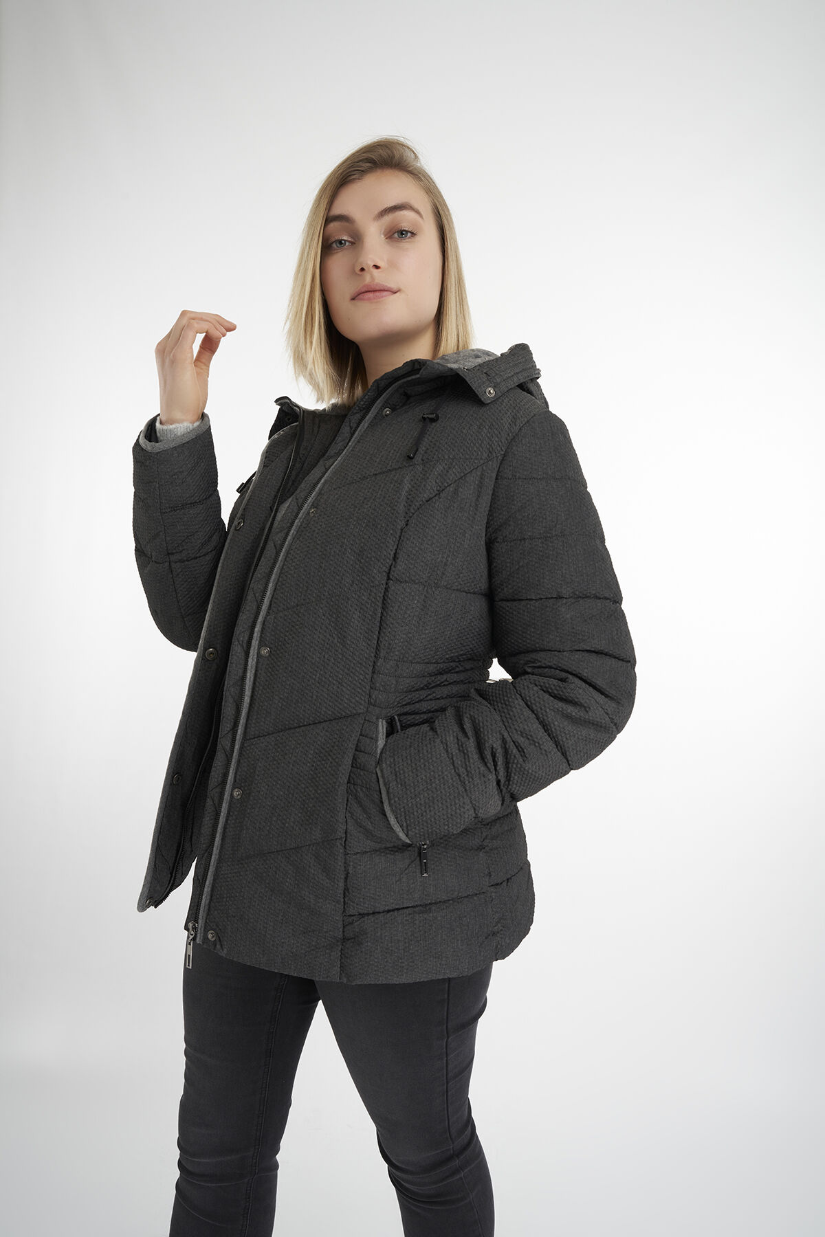 Manteau matelass&eacute; &agrave; capuche image number 5