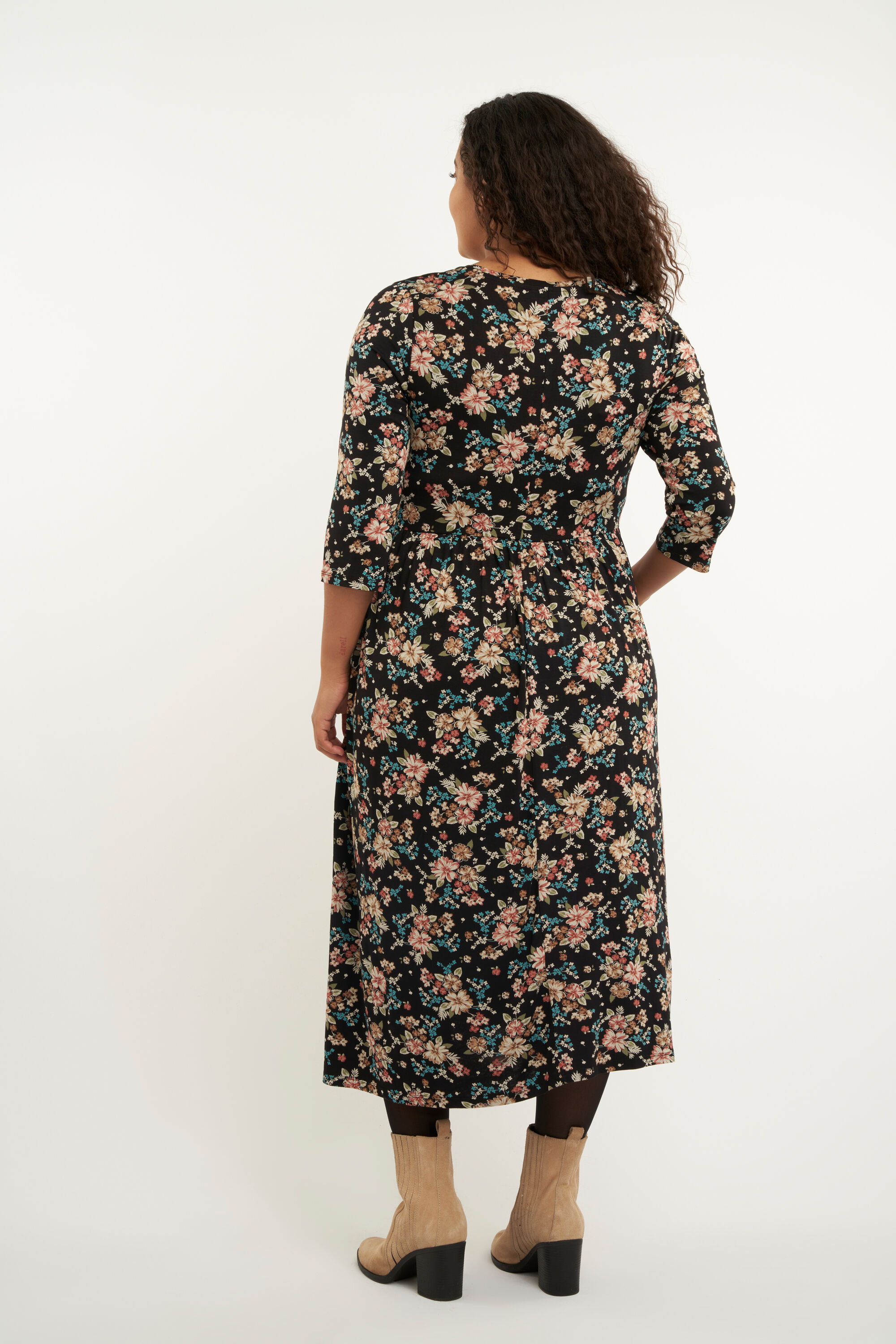 Robe longue &agrave; imprim&eacute;  image number 3