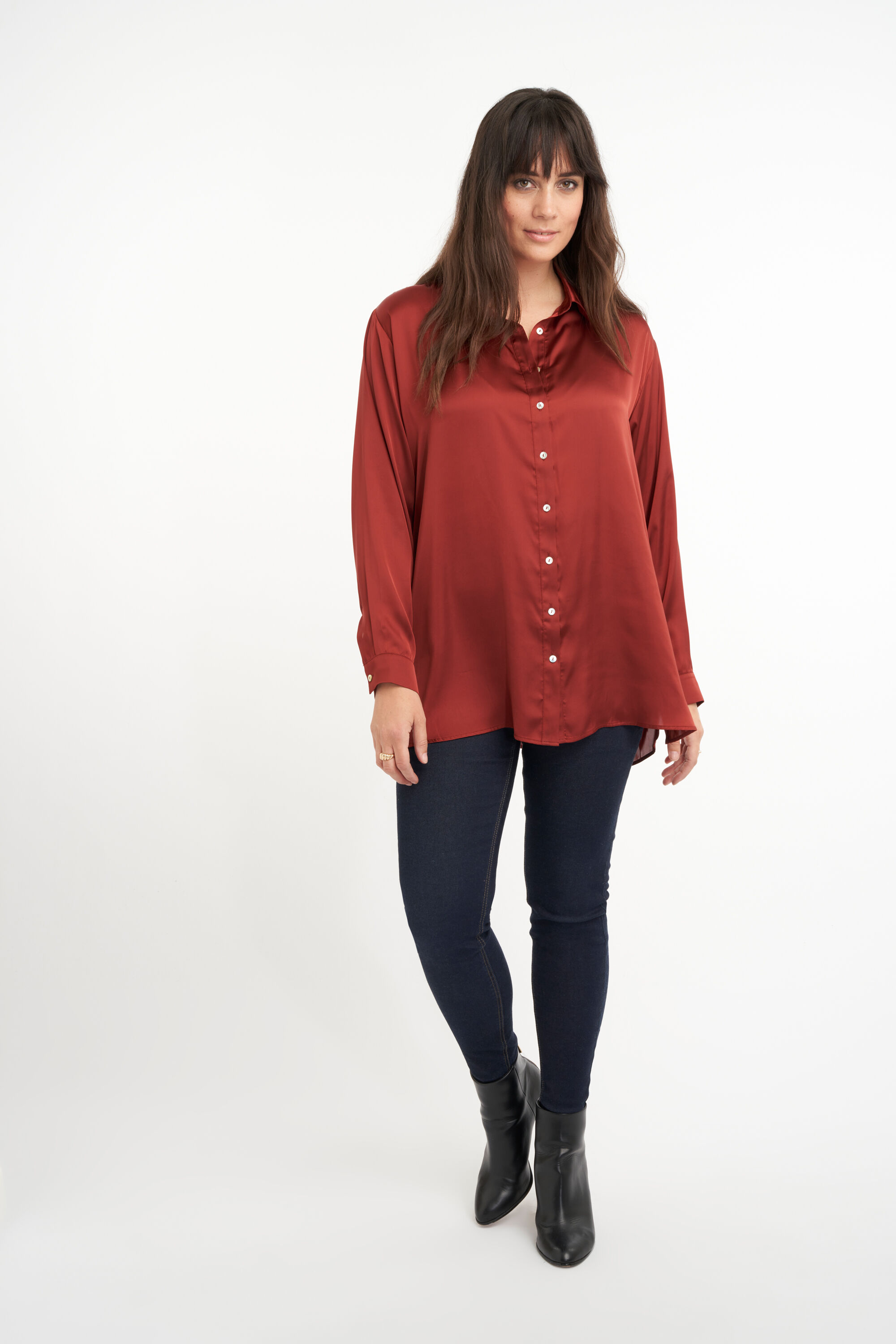 Chemisier en satin  image number 5