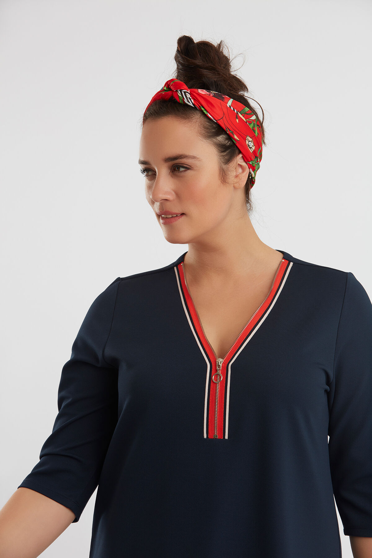 Robe &agrave; fermeture &Eacute;clair  image number 3