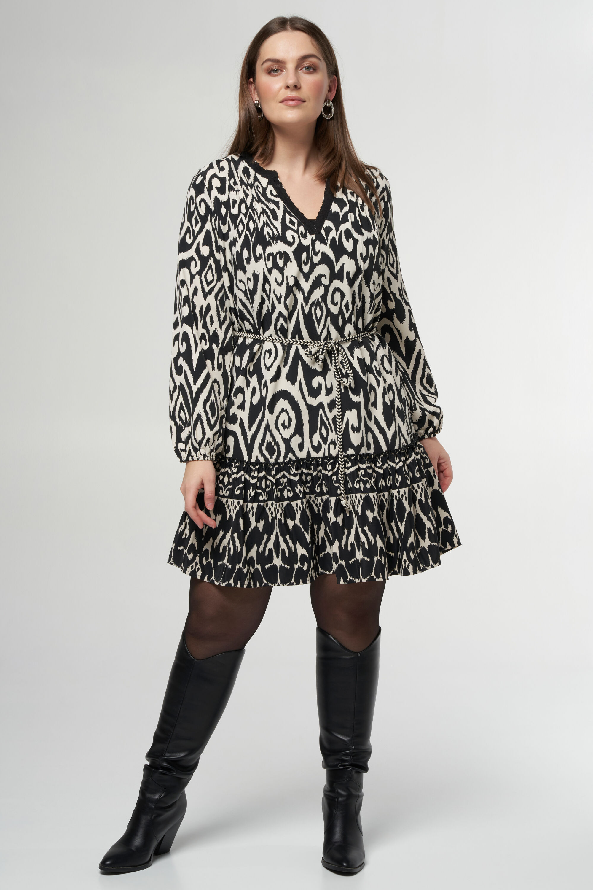 Robe midi &agrave; imprim&eacute; image number 6