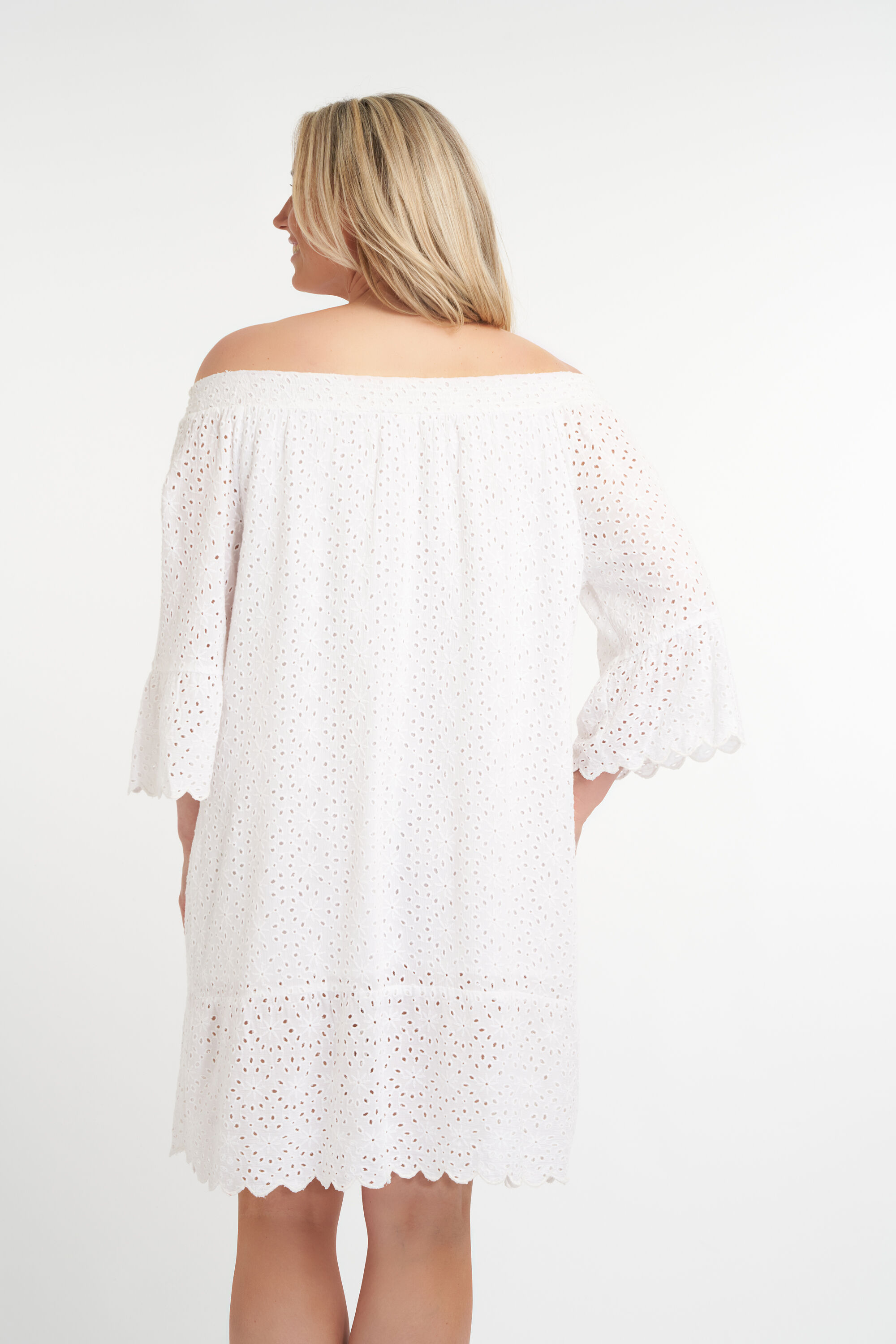 Robe avec broderie image number 3