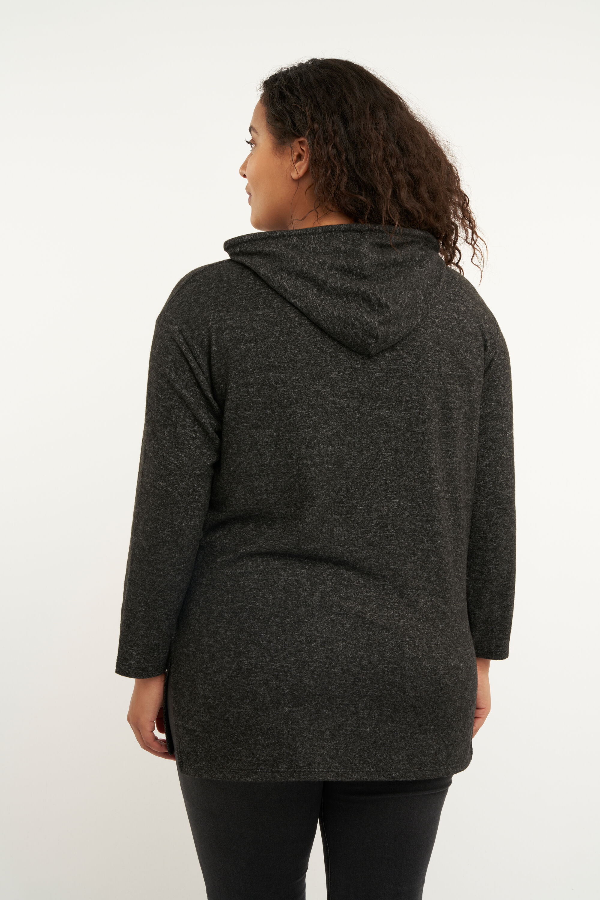 Sweat &agrave; capuche  image number 3