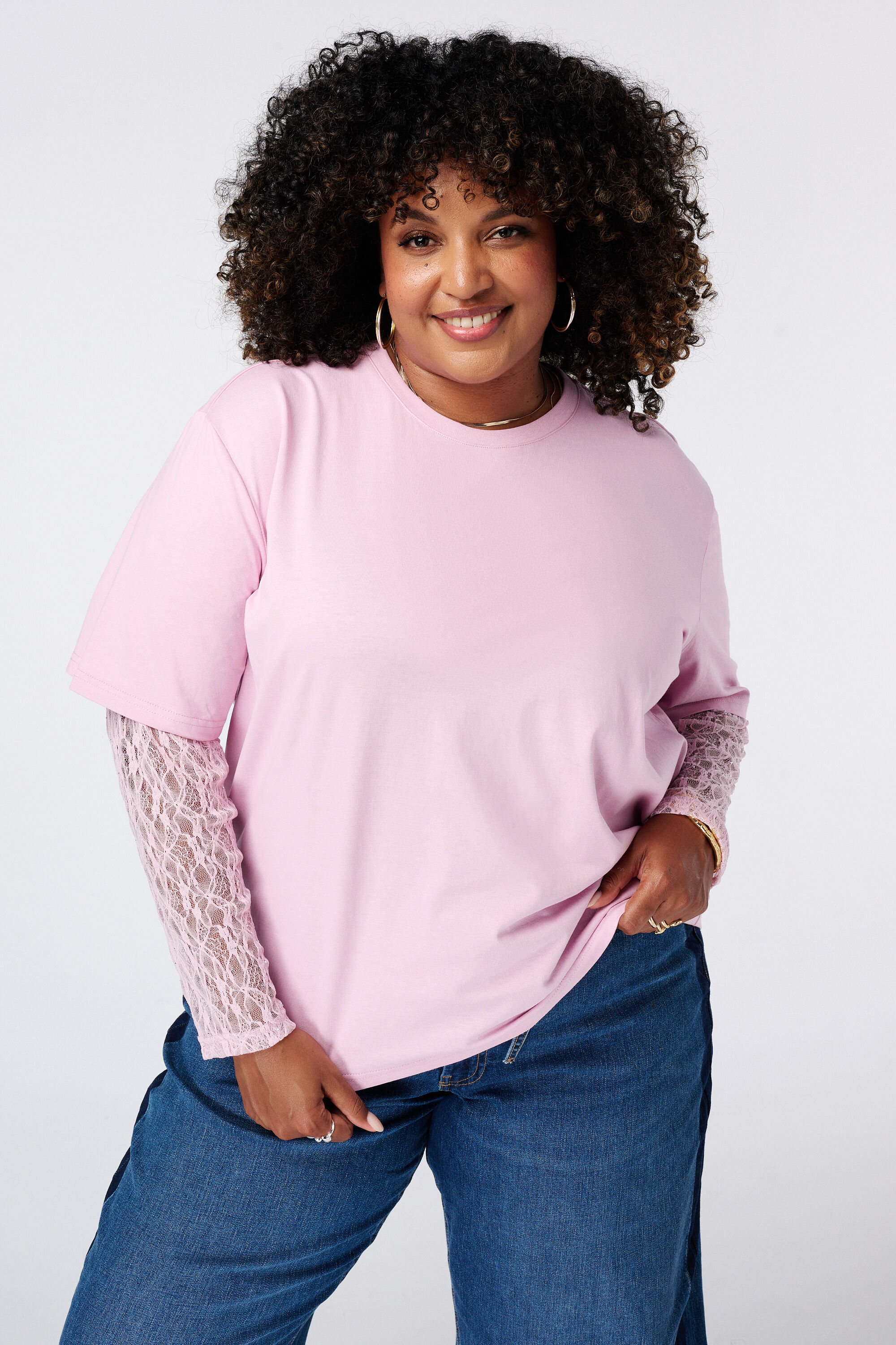 T shirt &agrave; manches en dentelle