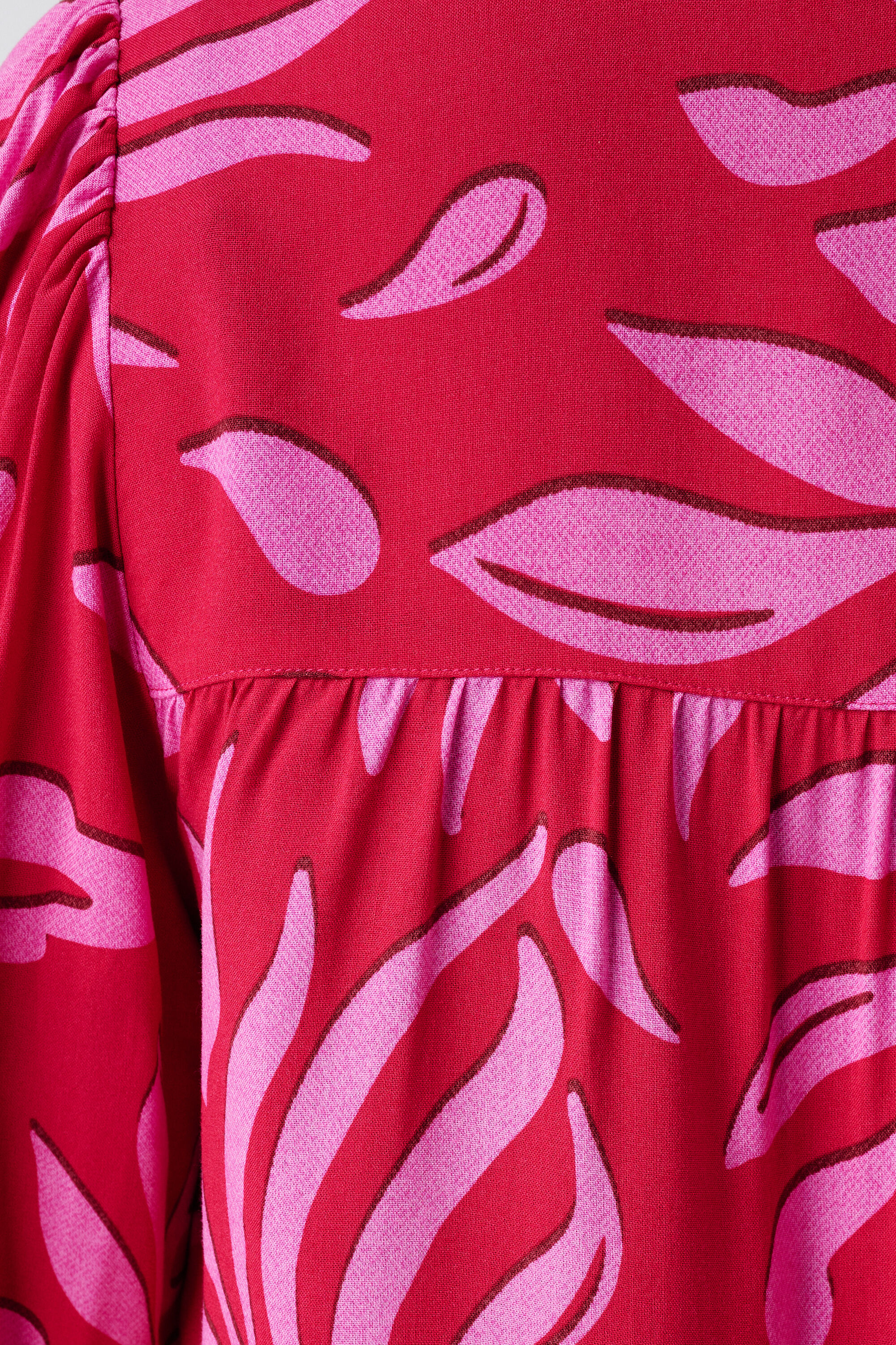 Blouse imprim&eacute;e avec bobines image number 6