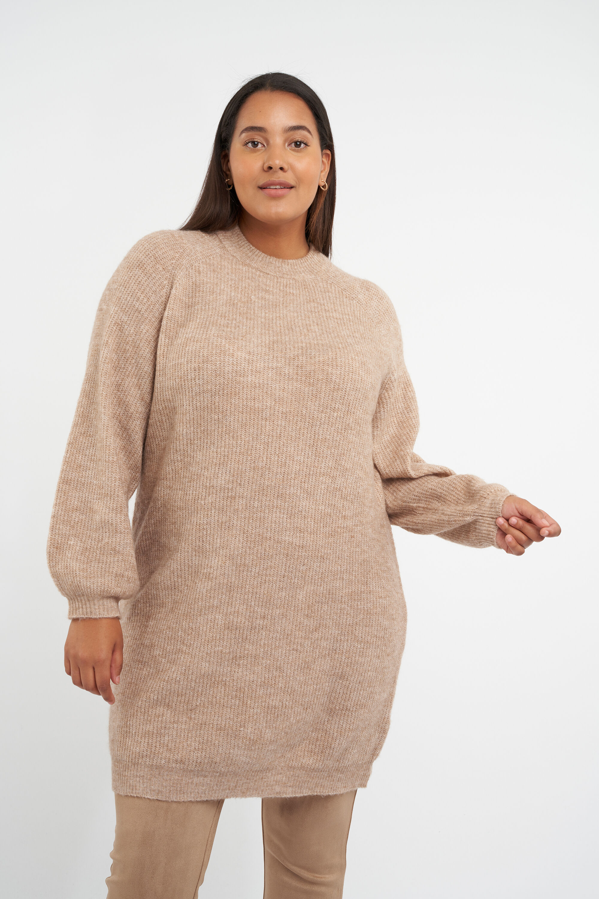 Pull long en maille image number 6