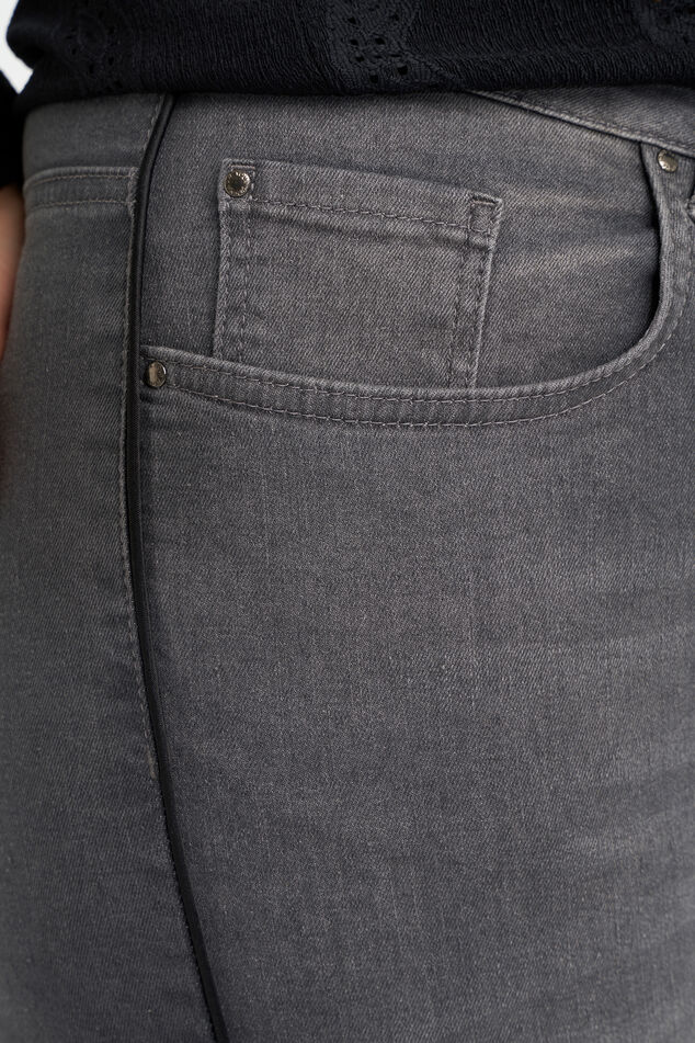Jean avec bordure  image number 5