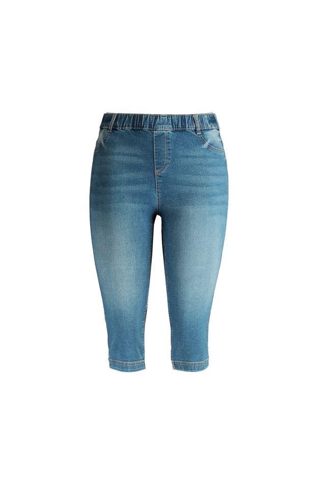 Tregging court POPPY image number 1