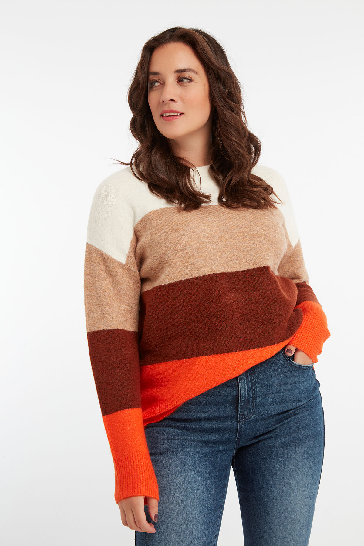 Jean court coupe skinny image number 3