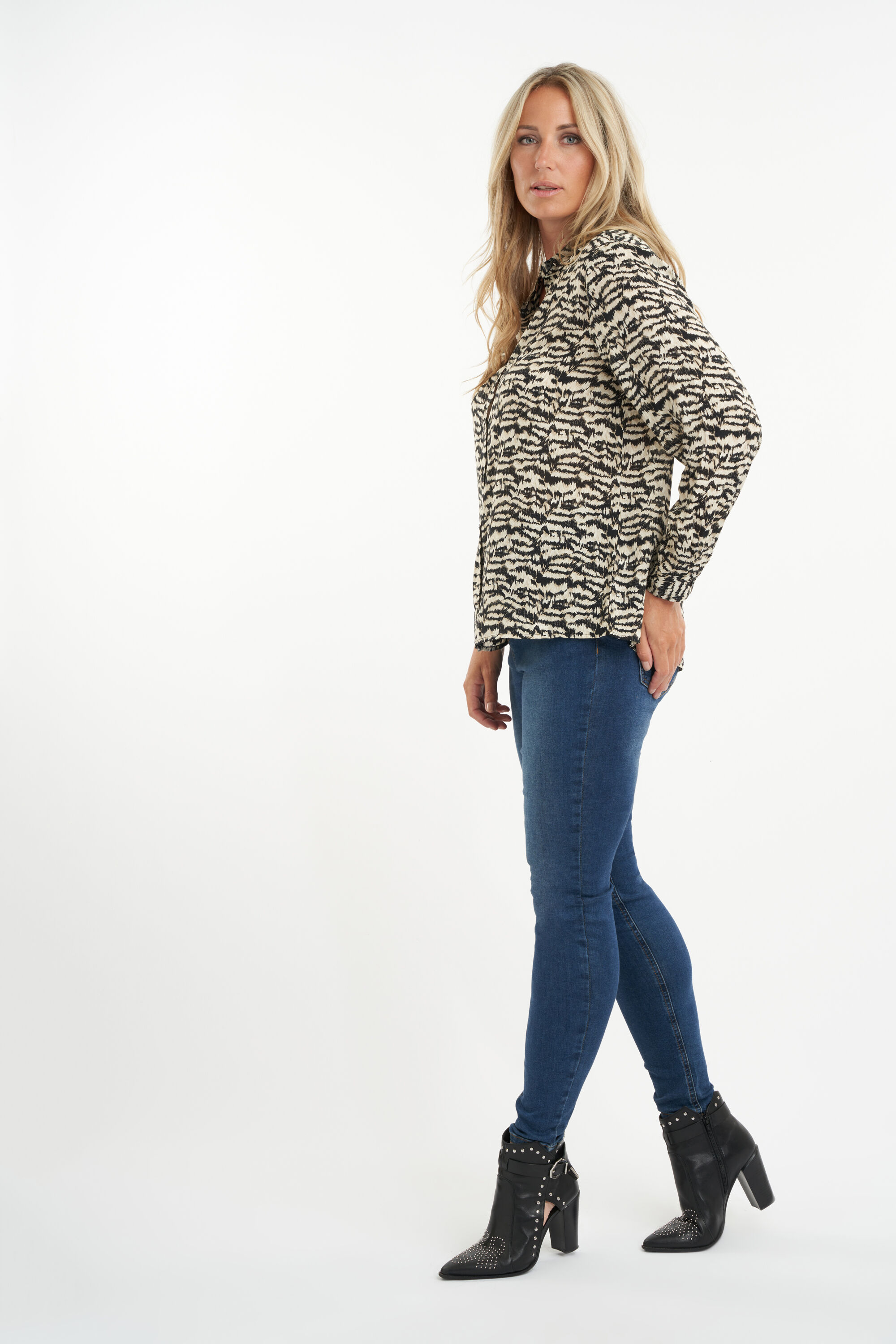 Chemisier &agrave; imprim&eacute; z&eacute;br&eacute; image number 6