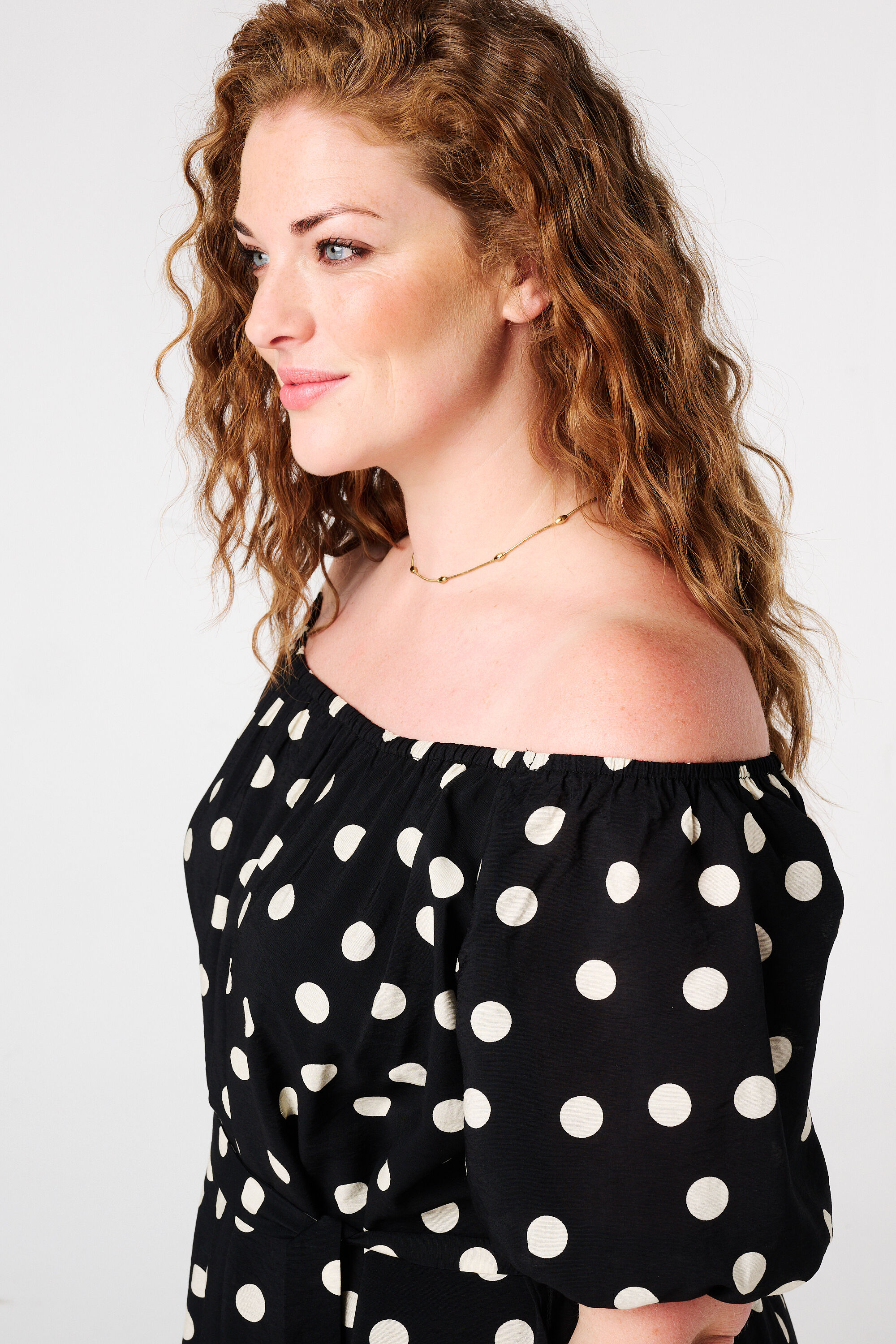 Robe midi &agrave; pois image number 4