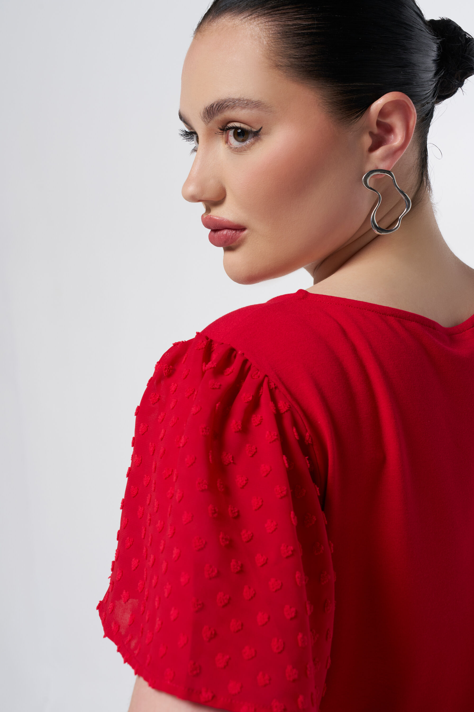 Haut avec manches &agrave; volants image number 4